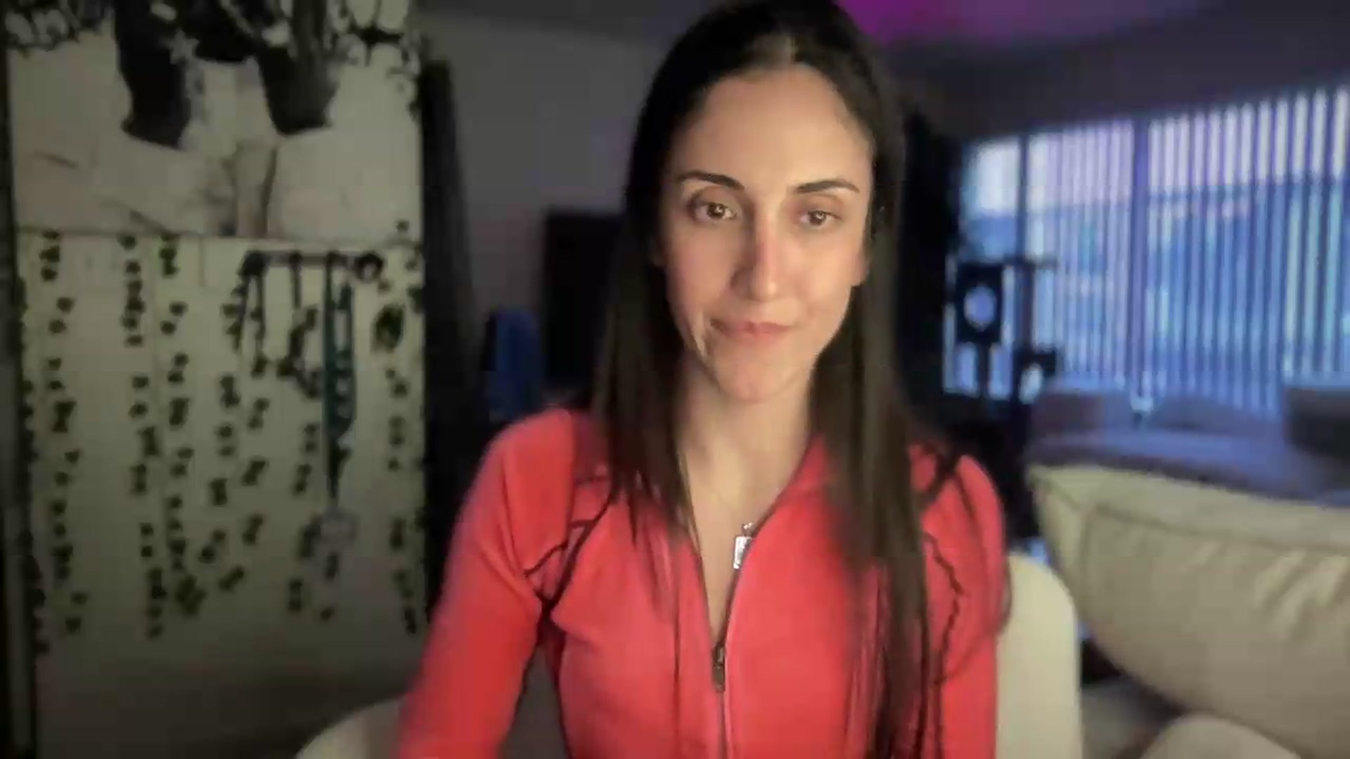 Gallery image thumbnail from LittlePersian's myfreecams stream on, 06/07/2026, 13:36 image 8 of 20