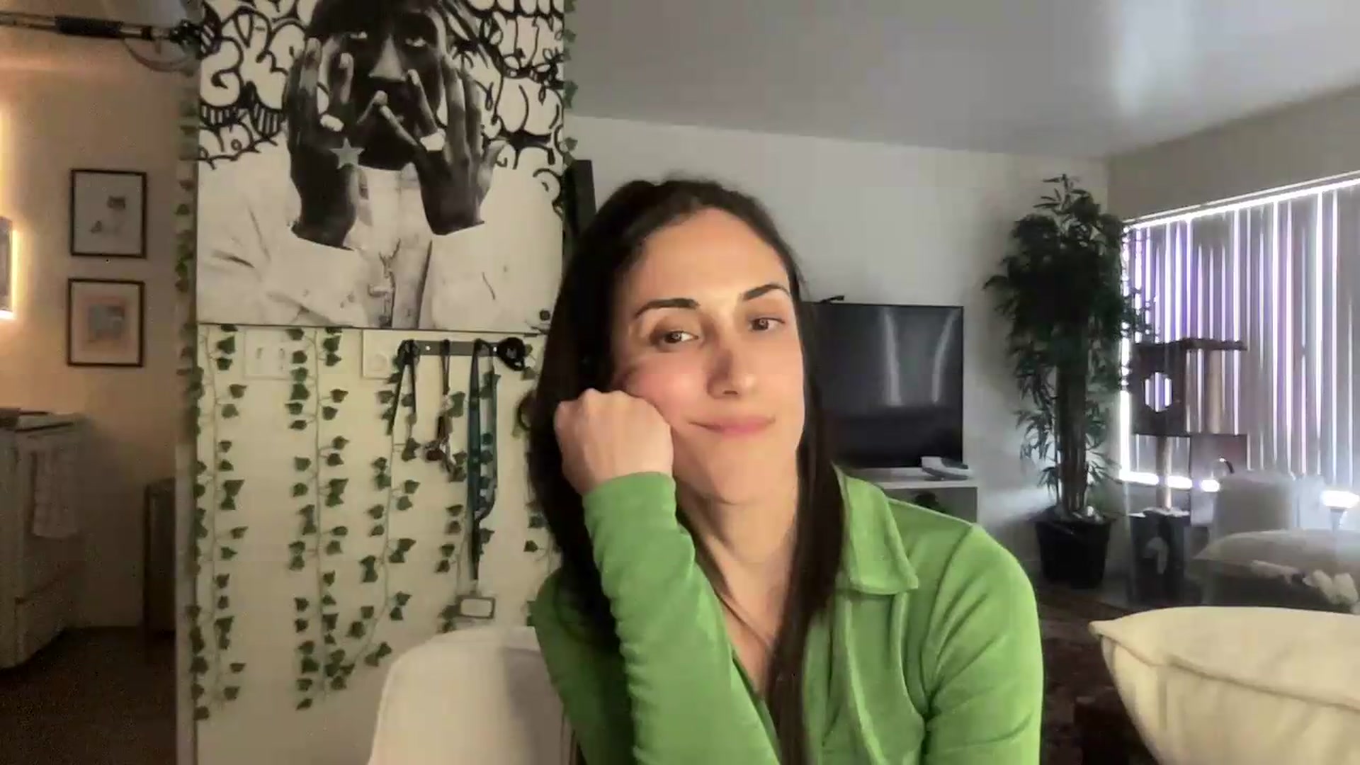 Gallery image thumbnail from LittlePersian's myfreecams stream on, 06/07/2026, 16:23 image 20 of 20