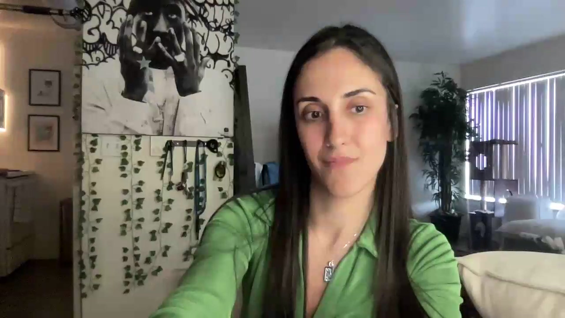 Gallery image thumbnail from LittlePersian's myfreecams stream on, 06/07/2026, 16:23 image 19 of 20
