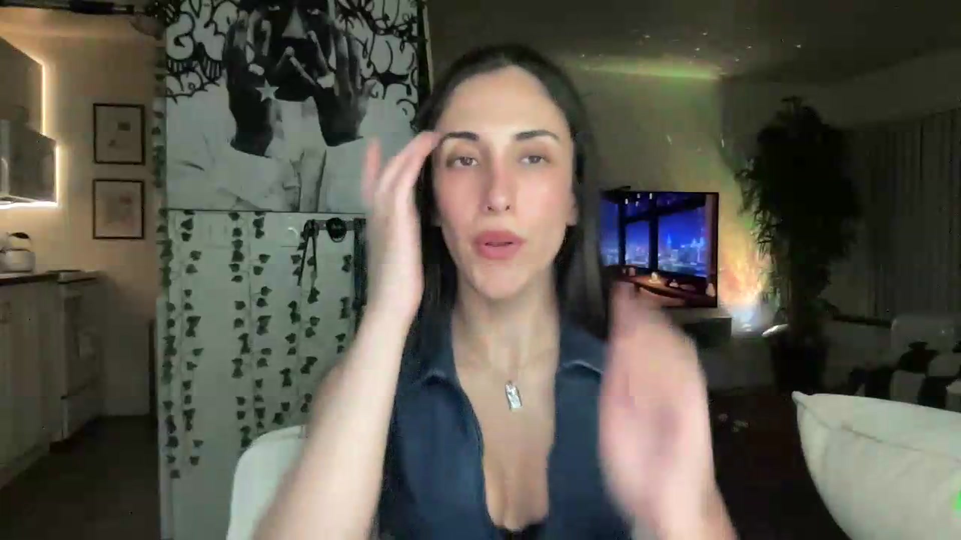 Gallery image thumbnail from LittlePersian's myfreecams stream on, 06/14/2026, 09:28 image 6 of 20