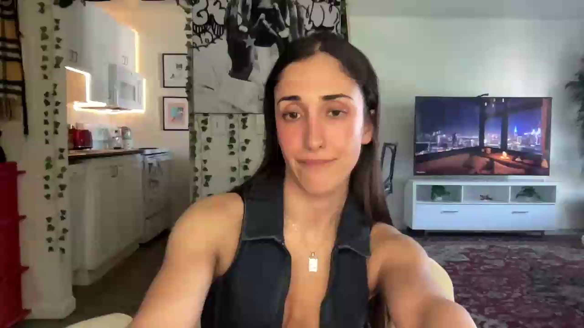 Gallery image thumbnail from LittlePersian's myfreecams stream on, 06/14/2026, 16:17 image 1 of 20