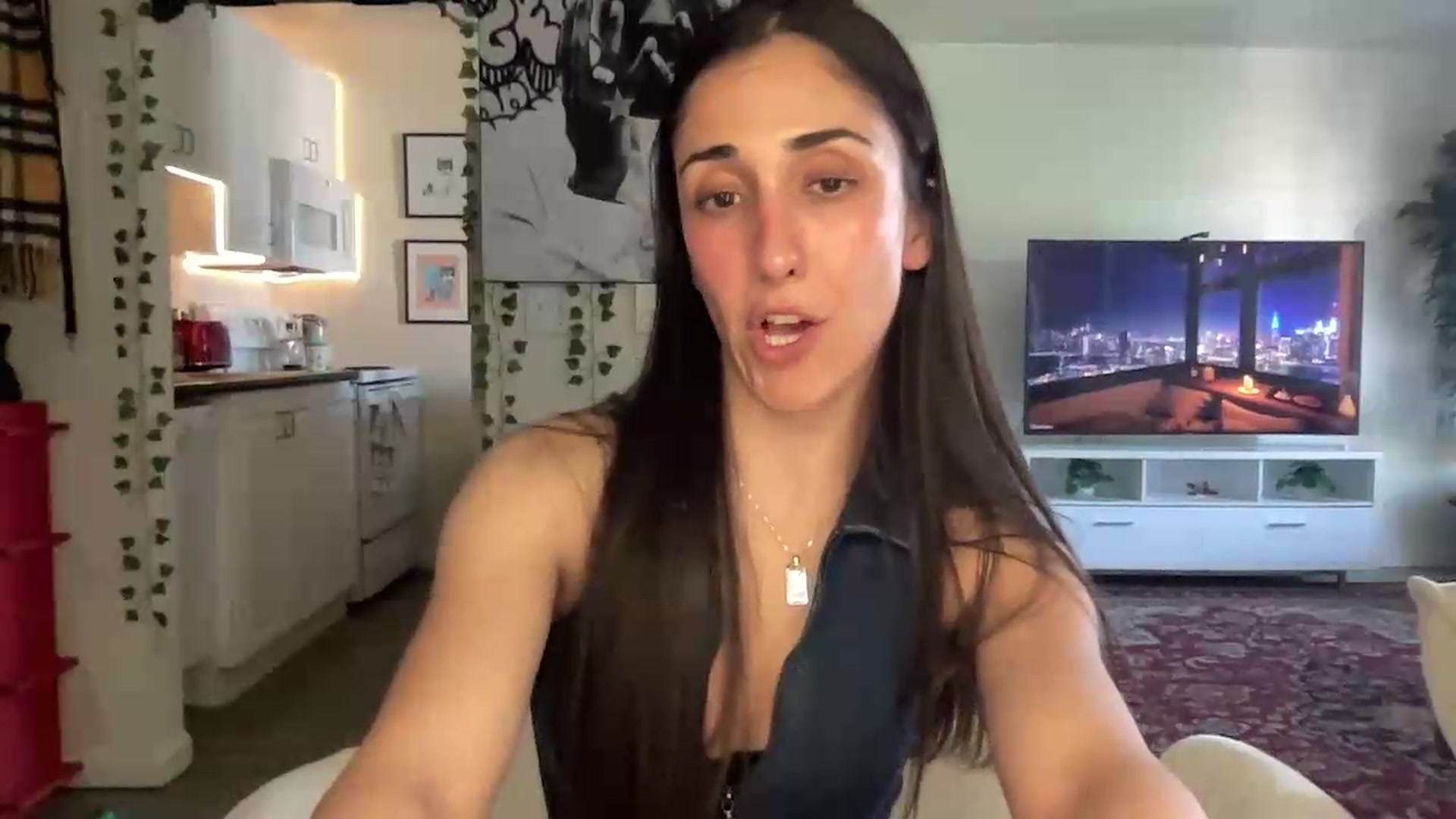 Gallery image thumbnail from LittlePersian's myfreecams stream on, 06/14/2026, 17:09 image 13 of 20