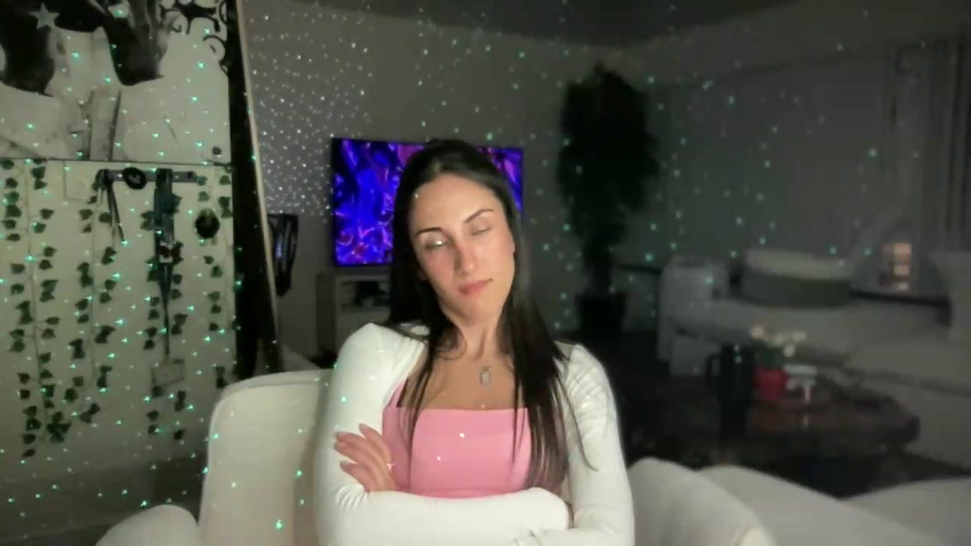 Gallery image thumbnail from LittlePersian's myfreecams stream on, 07/12/2026, 09:36 image 2 of 20