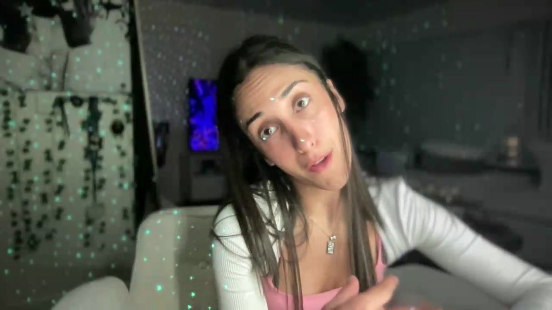 Gallery image thumbnail from LittlePersian's myfreecams stream on, 07/12/2026, 09:36 image 3 of 20