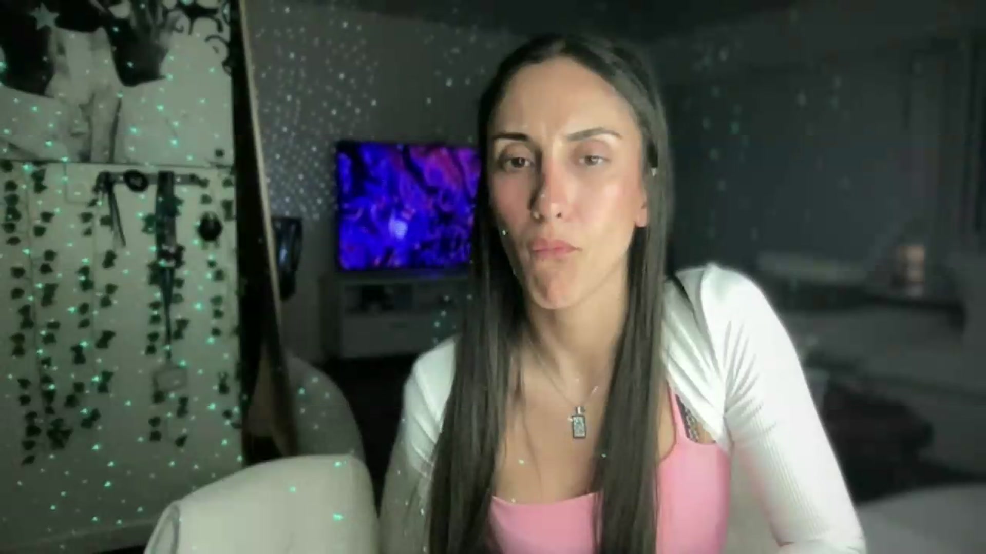 Gallery image thumbnail from LittlePersian's myfreecams stream on, 07/12/2026, 09:36 image 12 of 20