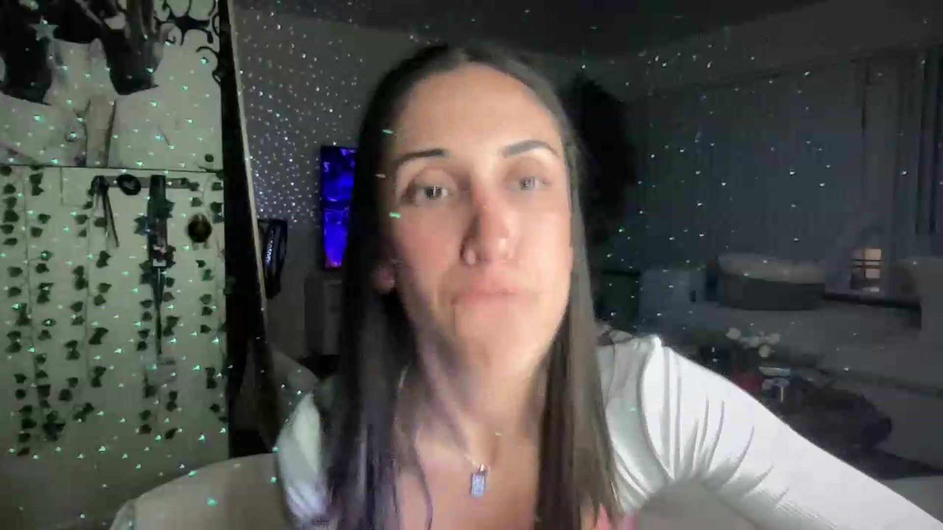 Gallery image thumbnail from LittlePersian's myfreecams stream on, 07/12/2026, 10:01 image 7 of 20
