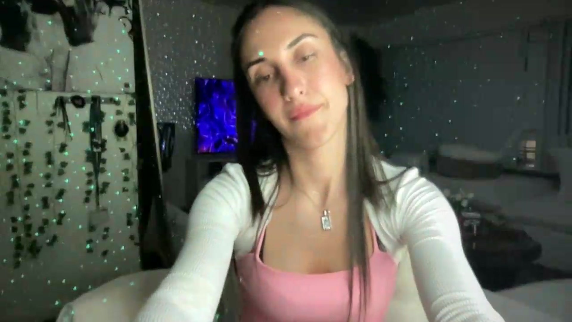 Gallery image thumbnail from LittlePersian's myfreecams stream on, 07/12/2026, 10:01 image 2 of 20