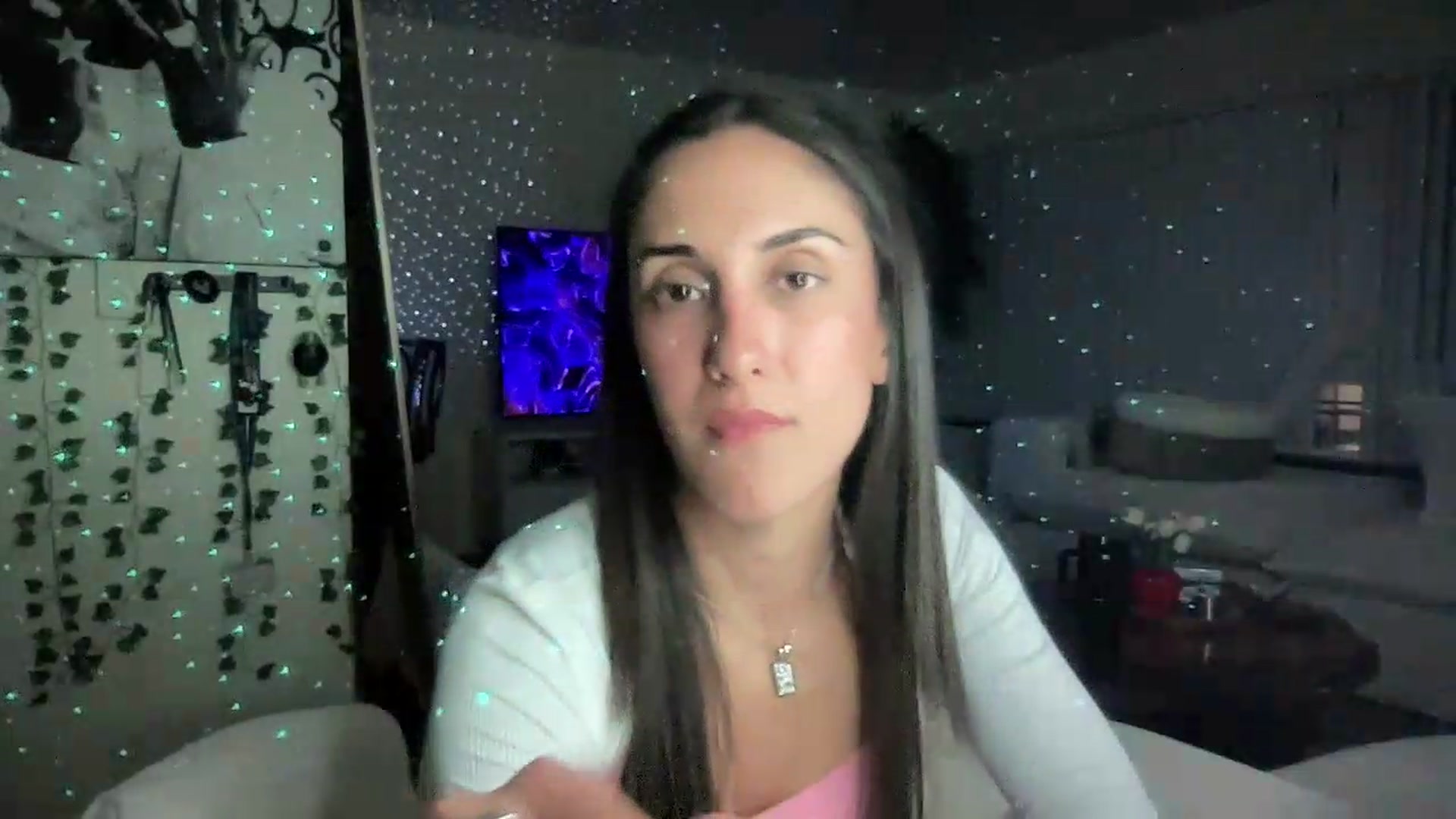 Gallery image thumbnail from LittlePersian's myfreecams stream on, 07/12/2026, 10:01 image 15 of 20