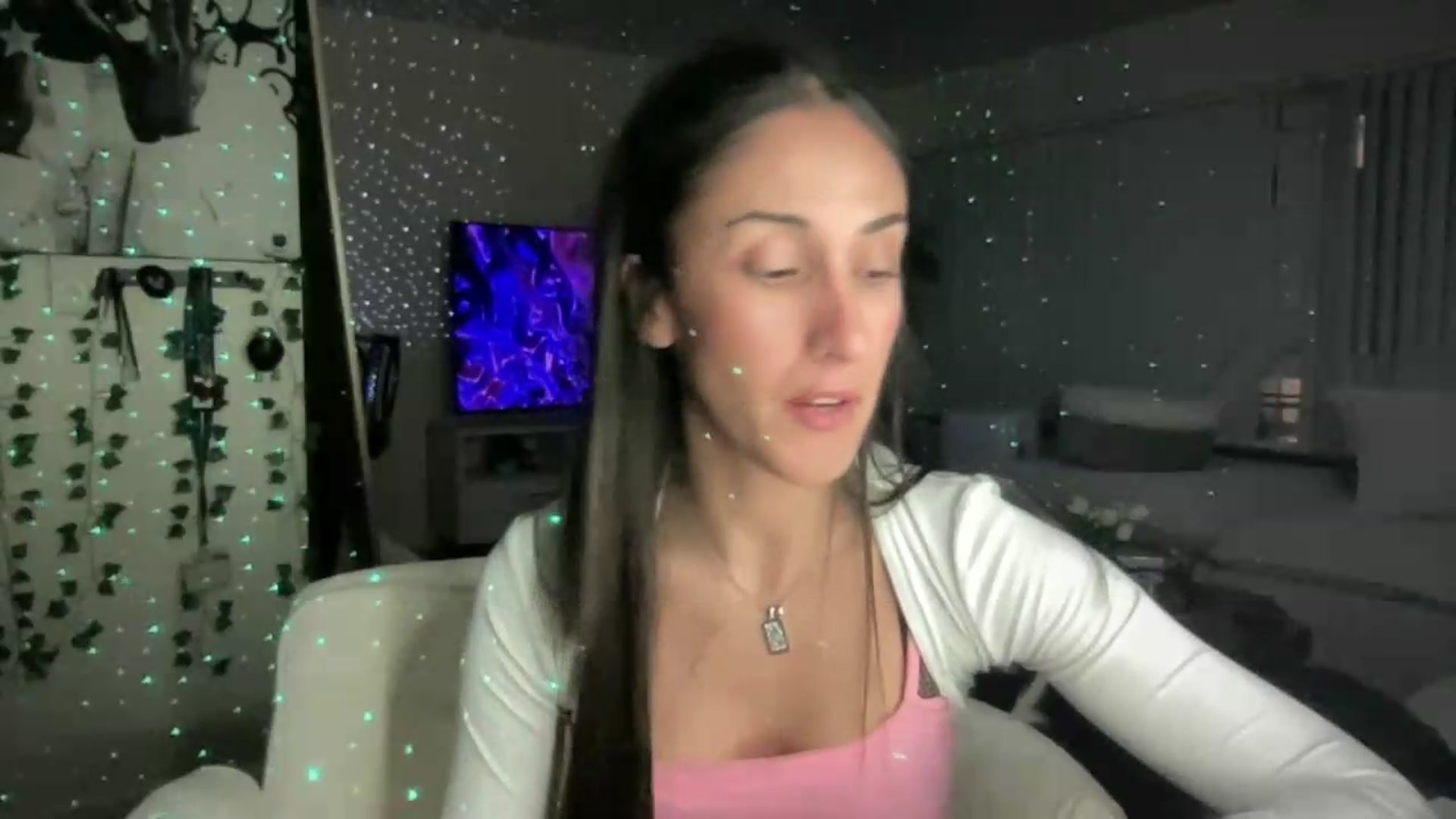Gallery image thumbnail from LittlePersian's myfreecams stream on, 07/12/2026, 10:50 image 11 of 20