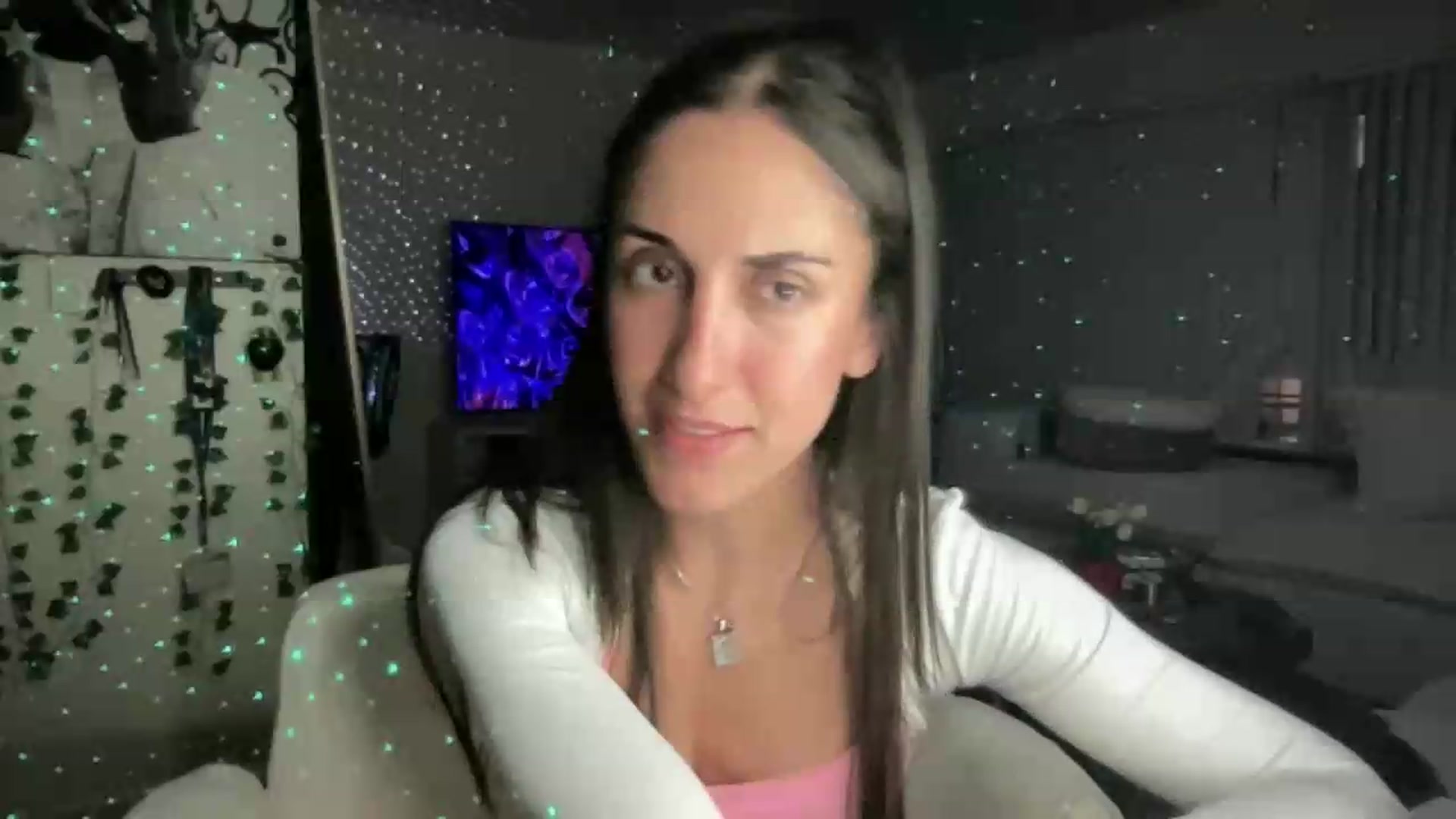 Gallery image thumbnail from LittlePersian's myfreecams stream on, 07/12/2026, 10:50 image 2 of 20