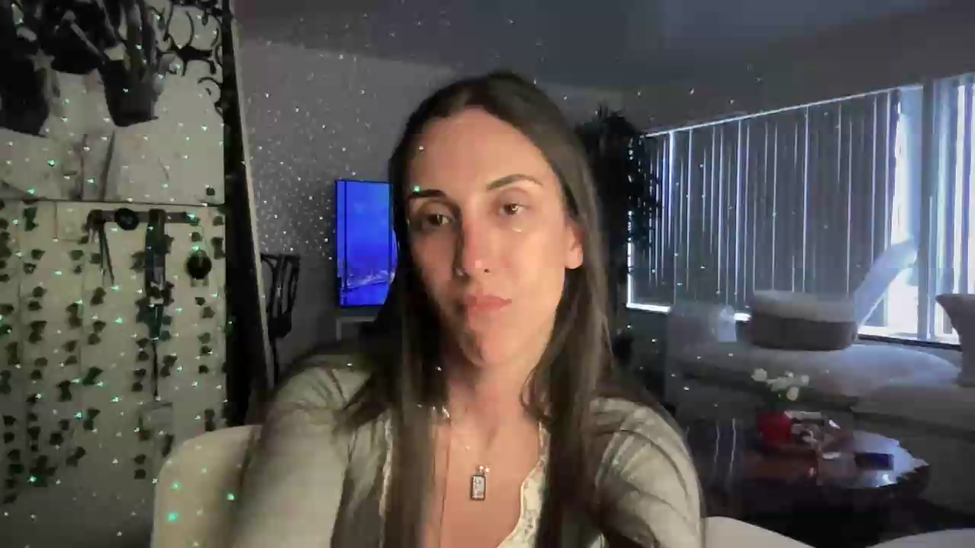 Gallery image thumbnail from LittlePersian's myfreecams stream on, 07/12/2026, 13:30 image 7 of 20