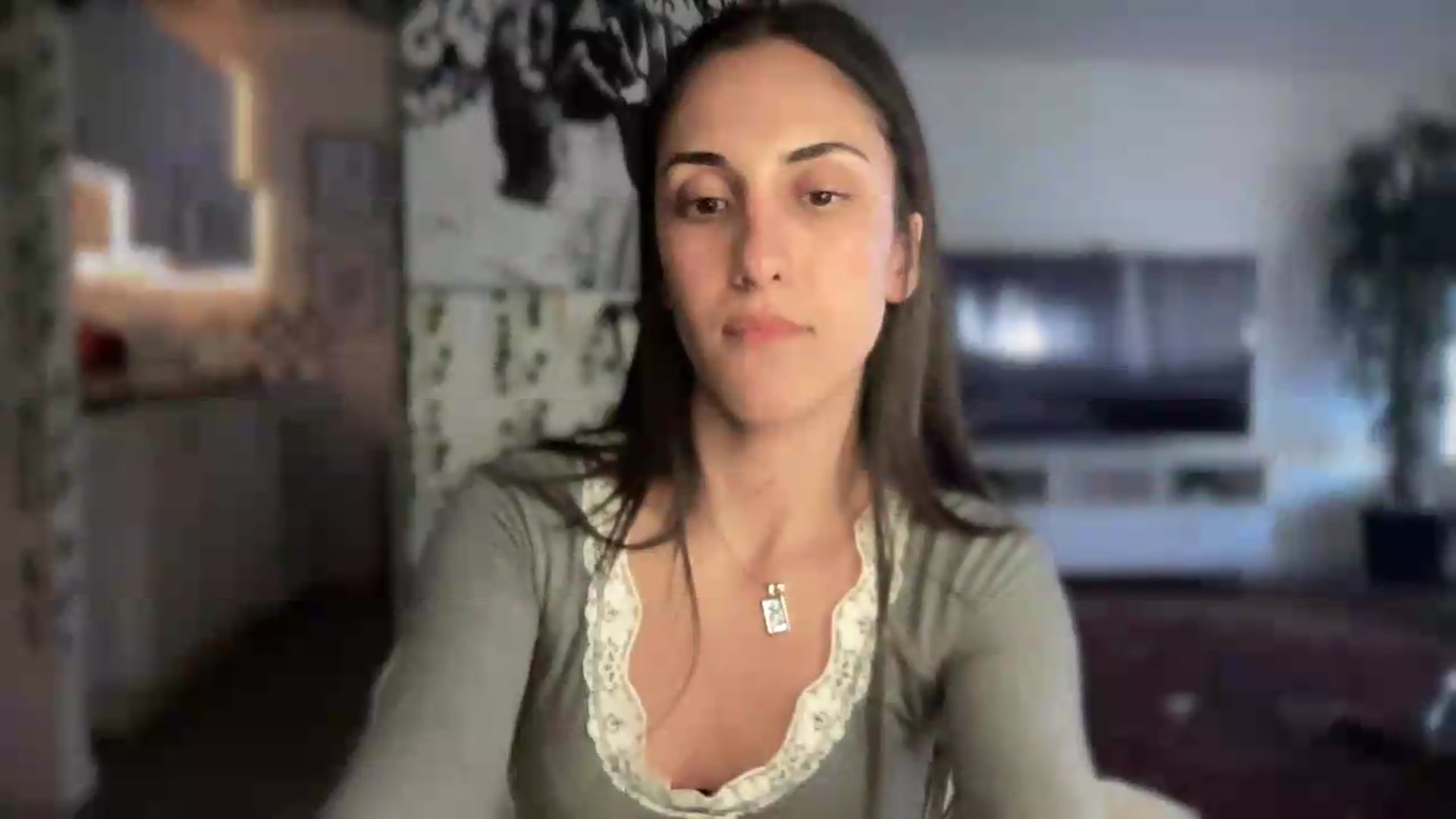 Gallery image thumbnail from LittlePersian's myfreecams stream on, 07/12/2026, 18:01 image 5 of 20