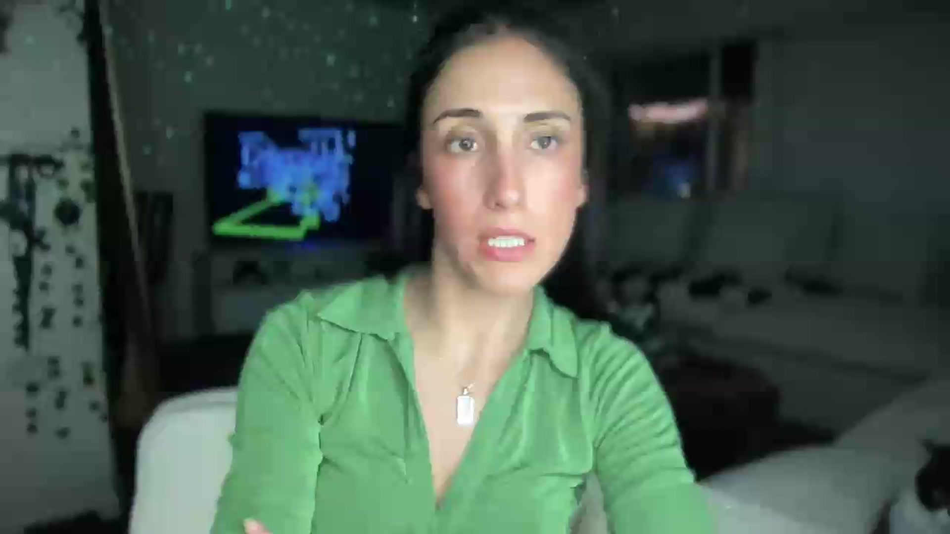 Gallery image thumbnail from LittlePersian's myfreecams stream on, 07/19/2026, 08:28 image 15 of 20