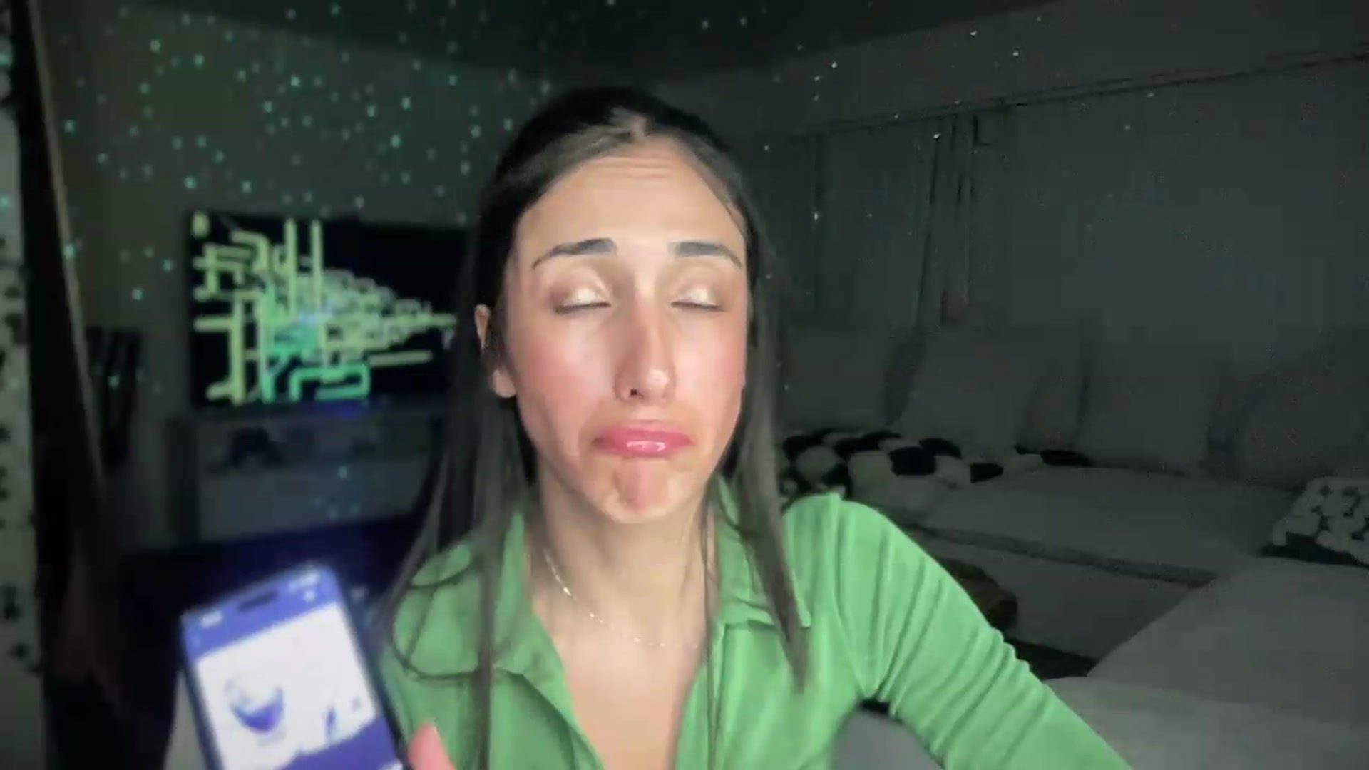 Gallery image thumbnail from LittlePersian's myfreecams stream on, 07/19/2026, 08:28 image 4 of 20