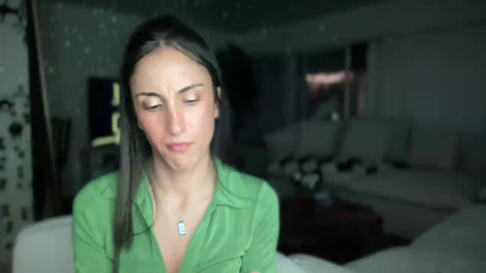 Gallery image thumbnail from LittlePersian's myfreecams stream on, 07/19/2026, 08:28 image 20 of 20