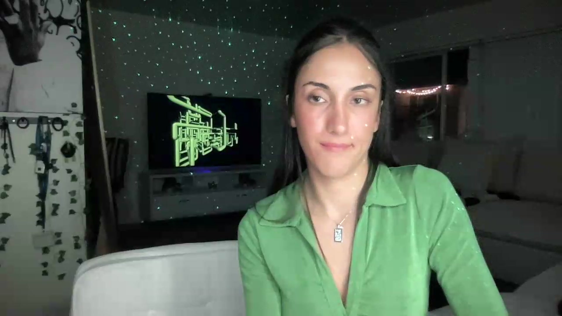 Gallery image thumbnail from LittlePersian's myfreecams stream on, 07/19/2026, 09:39 image 18 of 20