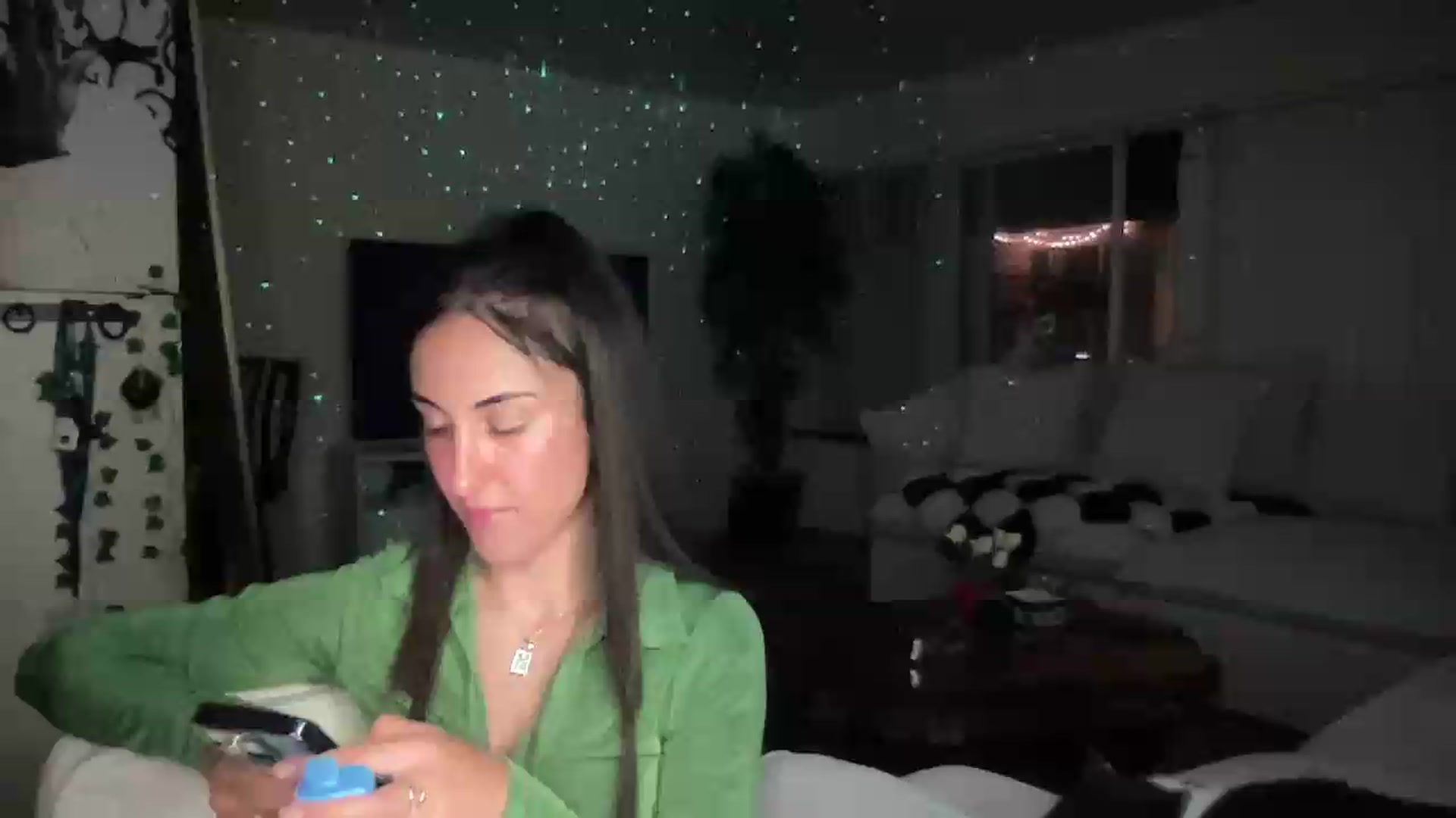 Gallery image thumbnail from LittlePersian's myfreecams stream on, 07/19/2026, 09:39 image 8 of 20