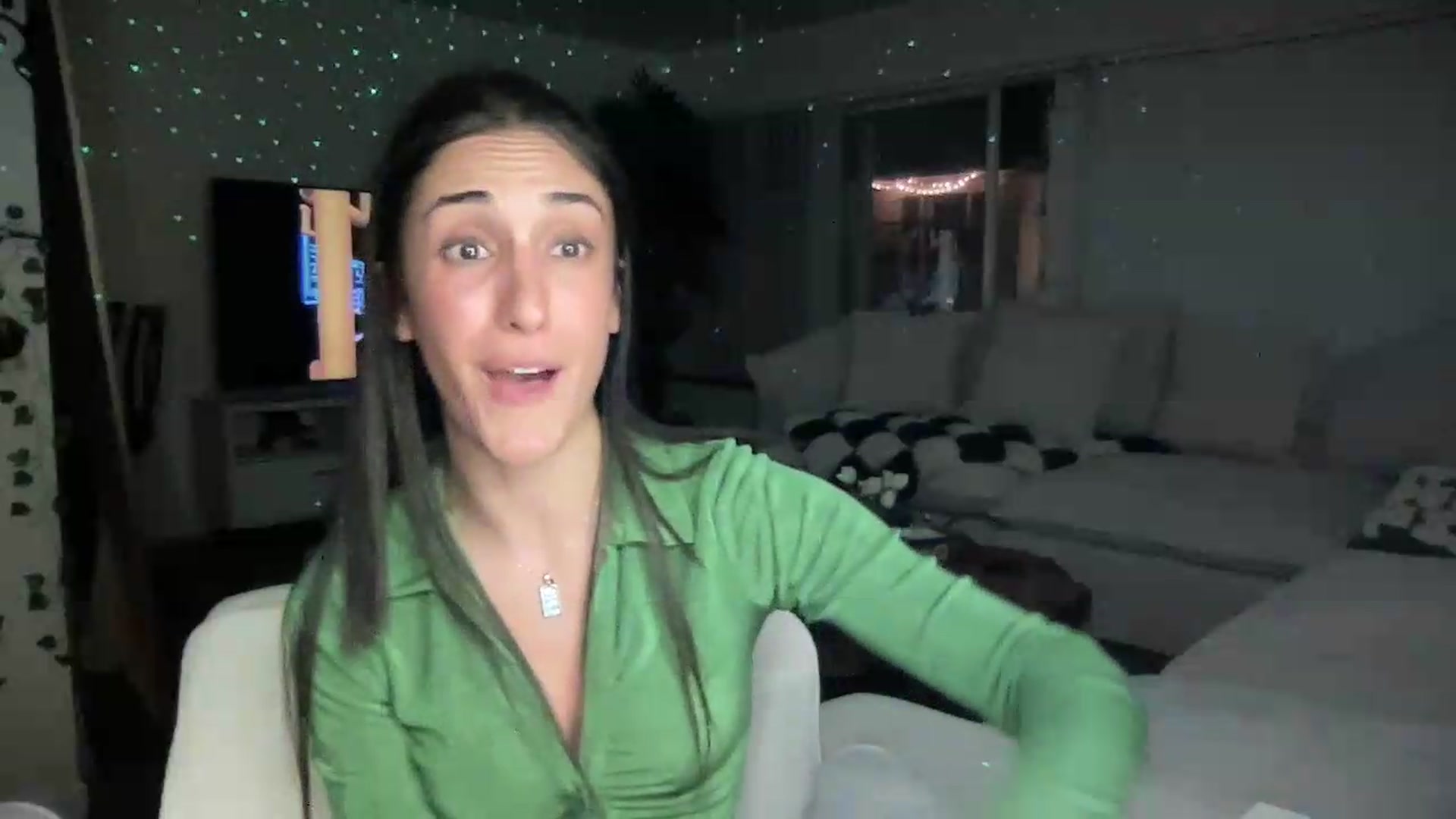 Gallery image thumbnail from LittlePersian's myfreecams stream on, 07/19/2026, 10:31 image 19 of 20