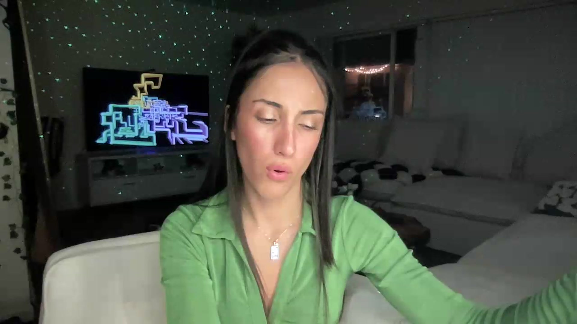 Gallery image thumbnail from LittlePersian's myfreecams stream on, 07/19/2026, 10:31 image 4 of 20