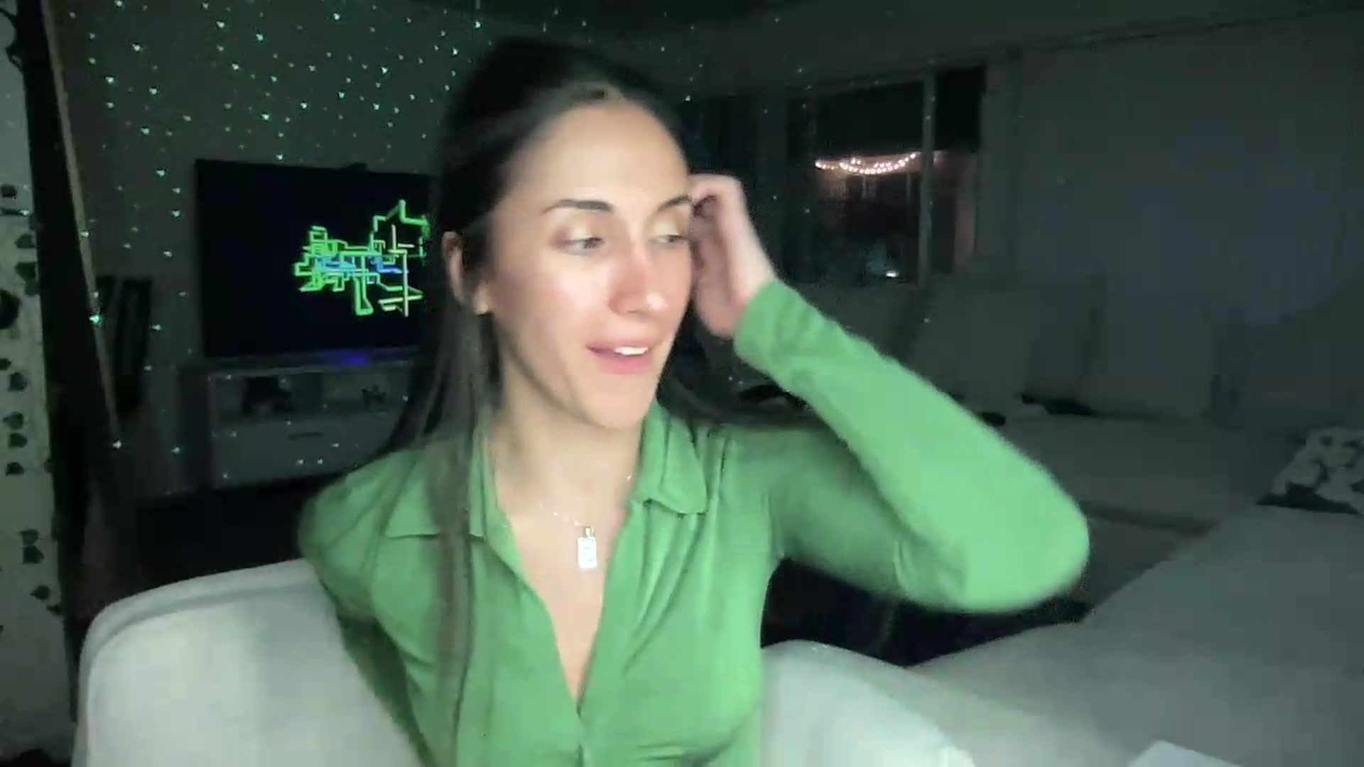 Gallery image thumbnail from LittlePersian's myfreecams stream on, 07/19/2026, 10:31 image 6 of 20