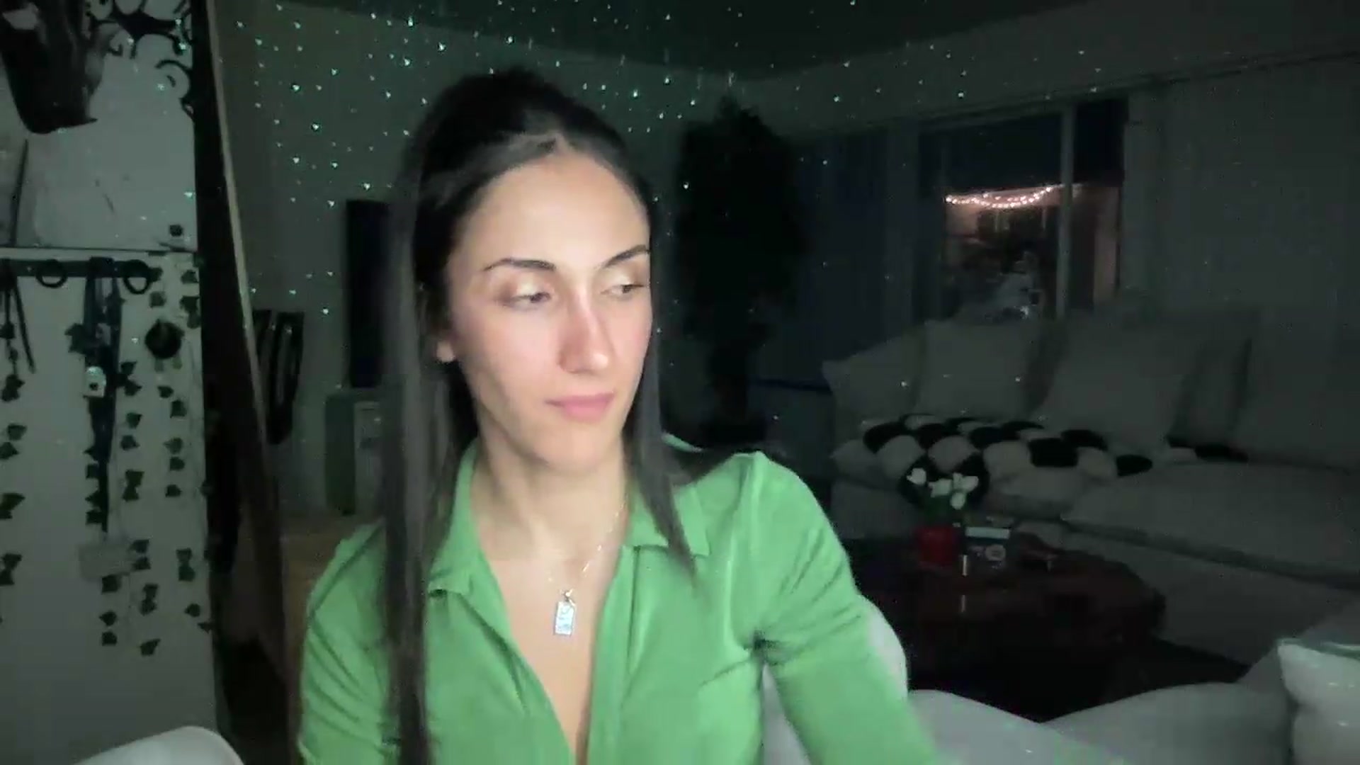 Gallery image thumbnail from LittlePersian's myfreecams stream on, 07/19/2026, 11:36 image 16 of 20