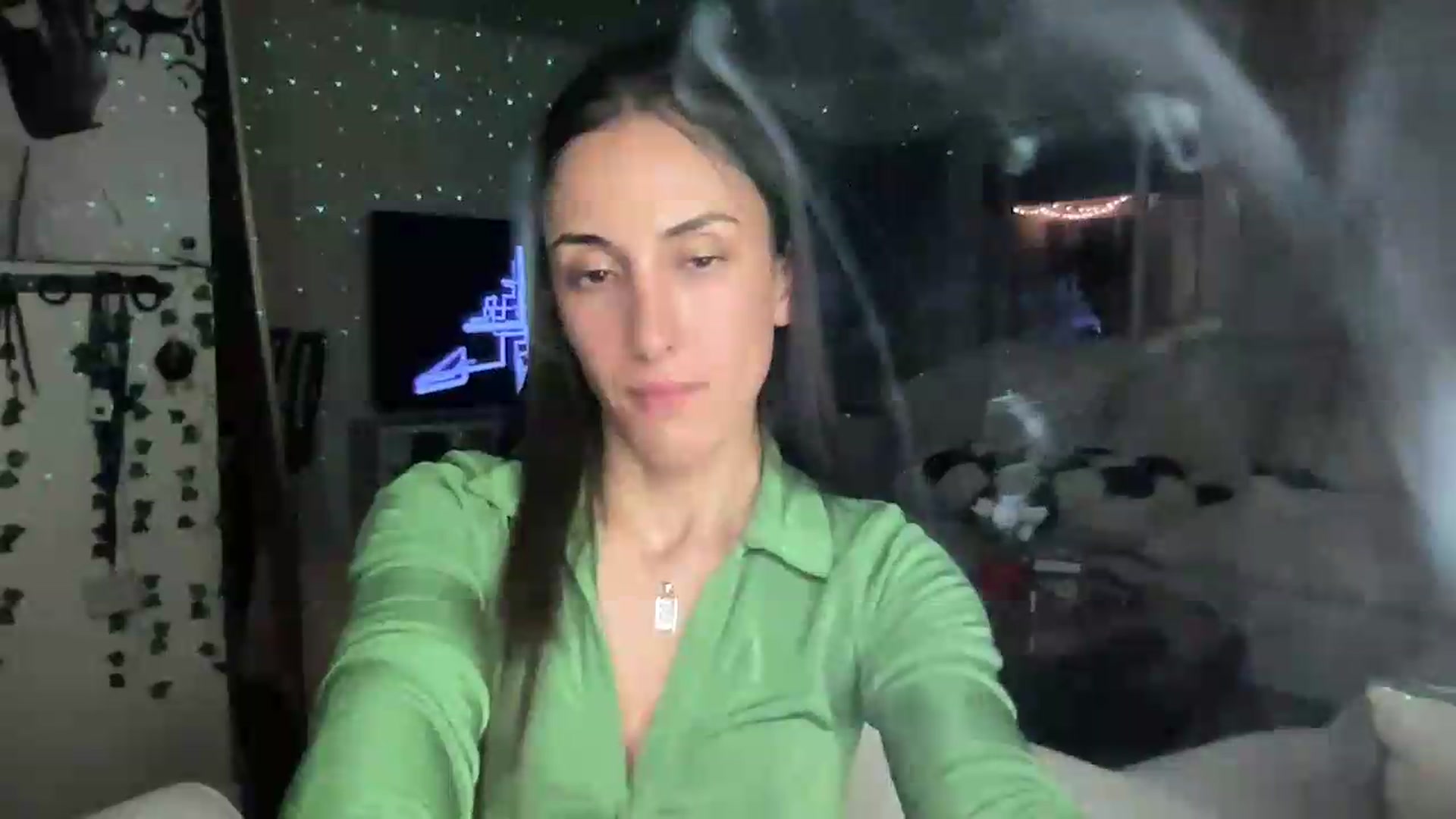 Gallery image thumbnail from LittlePersian's myfreecams stream on, 07/19/2026, 11:36 image 13 of 20