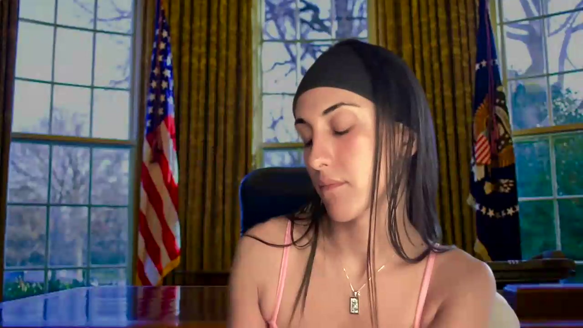 Gallery image thumbnail from LittlePersian's myfreecams stream on, 07/19/2026, 18:50 image 5 of 20
