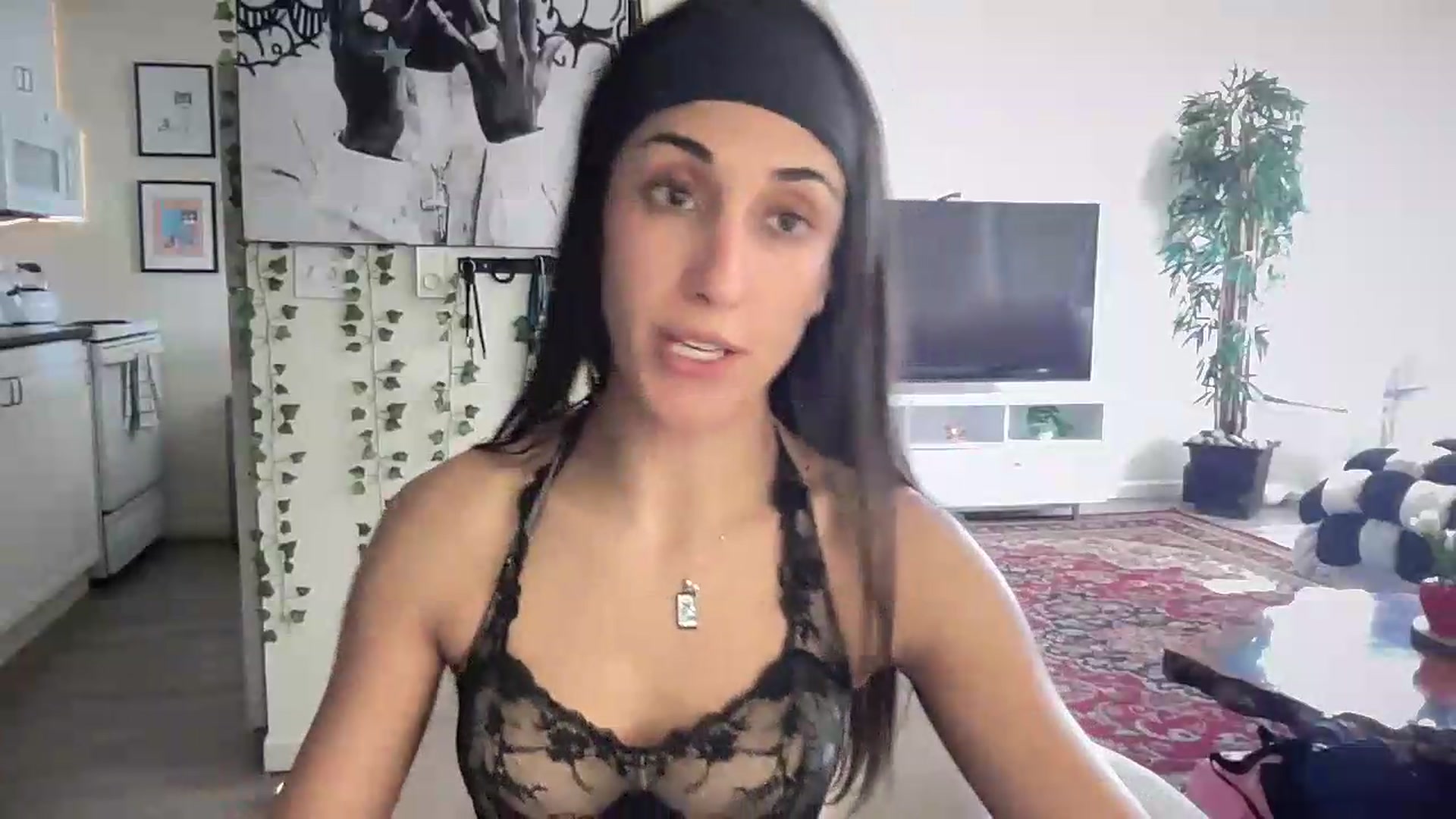 Gallery image thumbnail from LittlePersian's myfreecams stream on, 07/19/2026, 22:41 image 20 of 20
