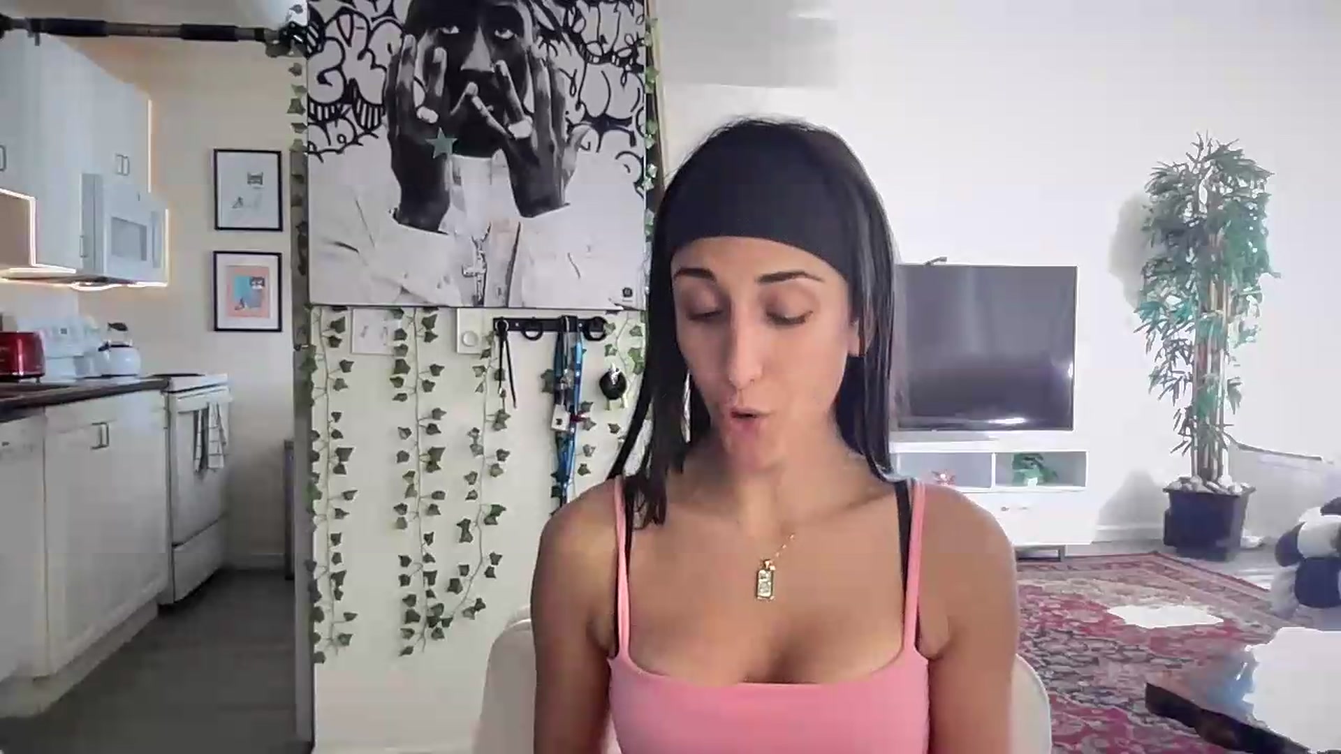 Gallery image thumbnail from LittlePersian's myfreecams stream on, 07/19/2026, 23:36 image 2 of 20