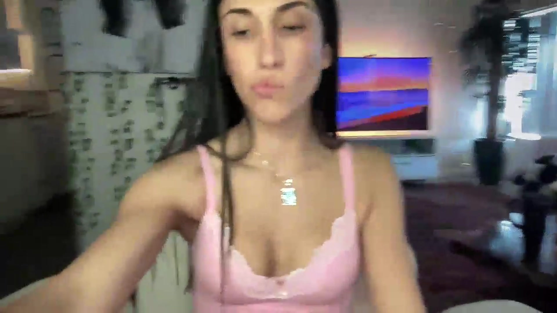 Gallery image thumbnail from LittlePersian's myfreecams stream on, 07/26/2026, 21:21 image 2 of 20