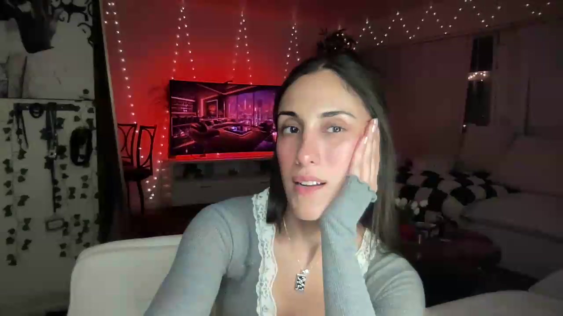Gallery image thumbnail from LittlePersian's myfreecams stream on, 08/01/2026, 07:45 image 17 of 20