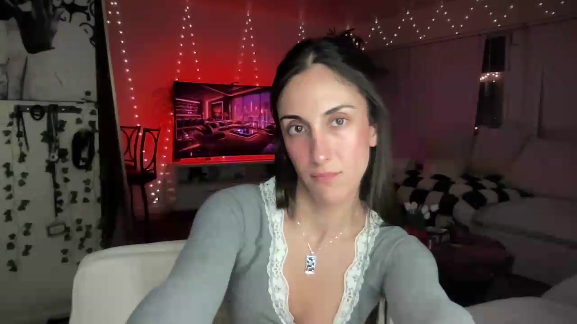 Gallery image thumbnail from LittlePersian's myfreecams stream on, 08/01/2026, 07:45 image 16 of 20
