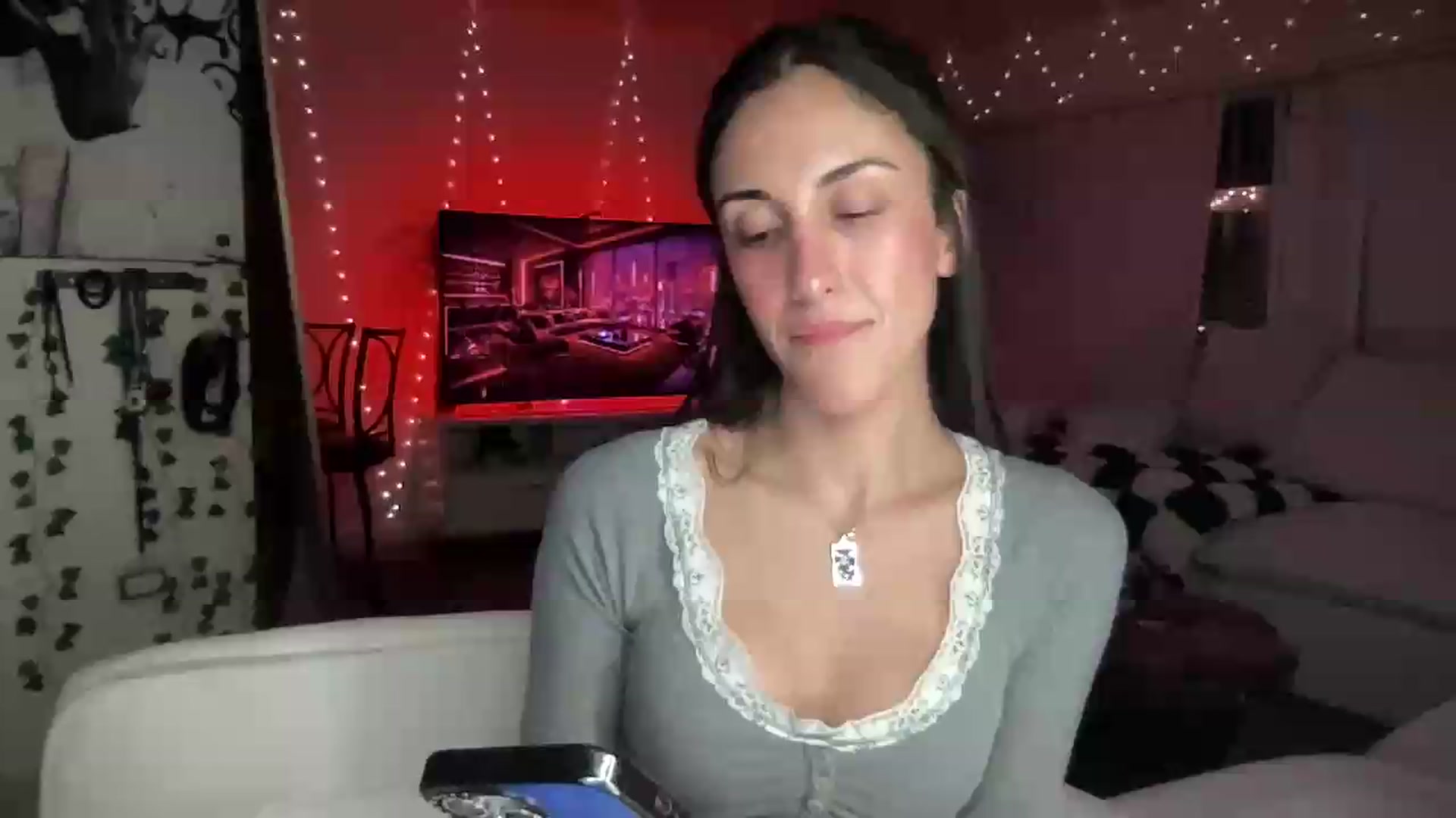 Gallery image thumbnail from LittlePersian's myfreecams stream on, 08/01/2026, 07:45 image 1 of 20