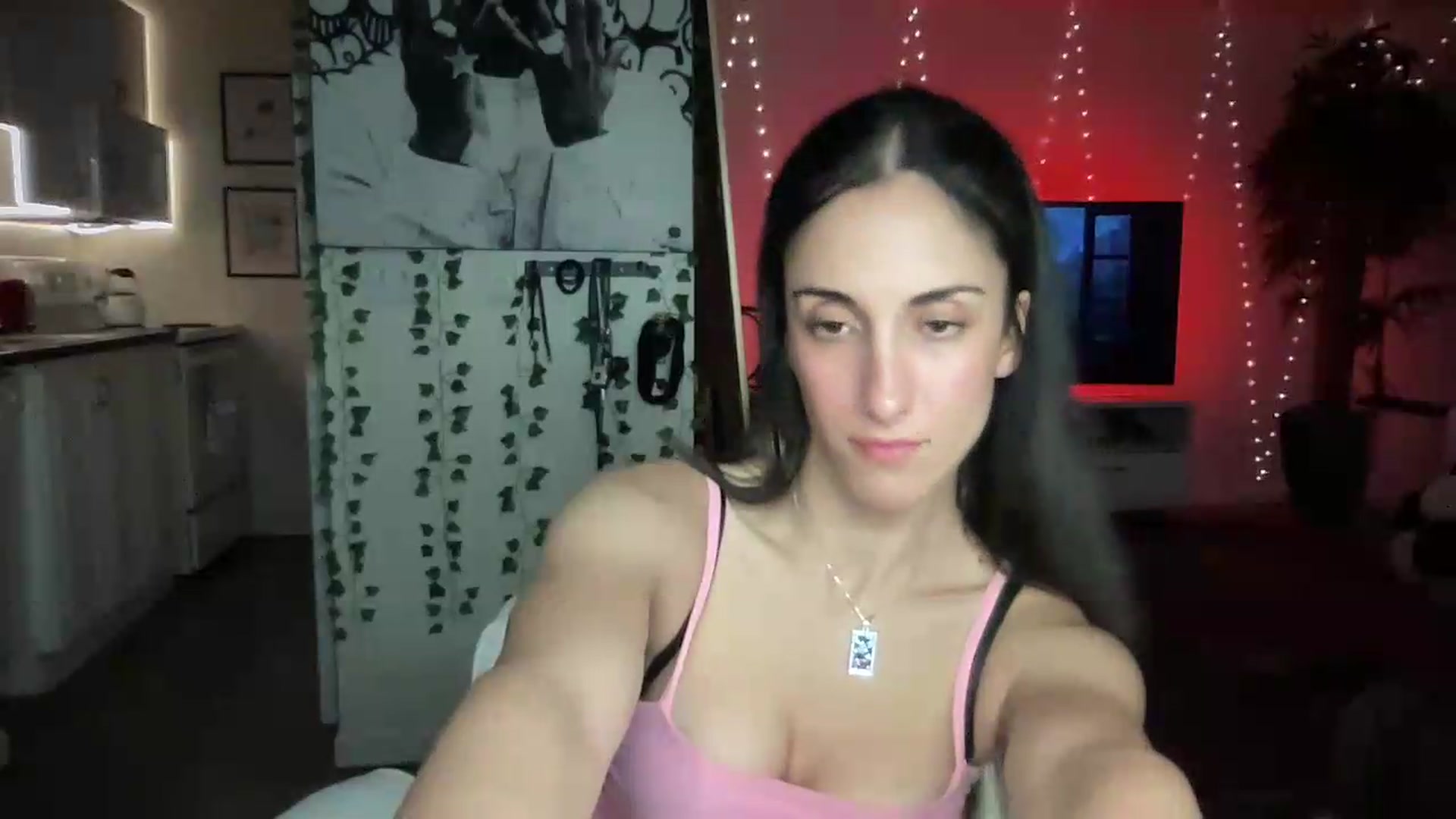 Gallery image thumbnail from LittlePersian's myfreecams stream on, 08/01/2026, 12:02 image 10 of 20