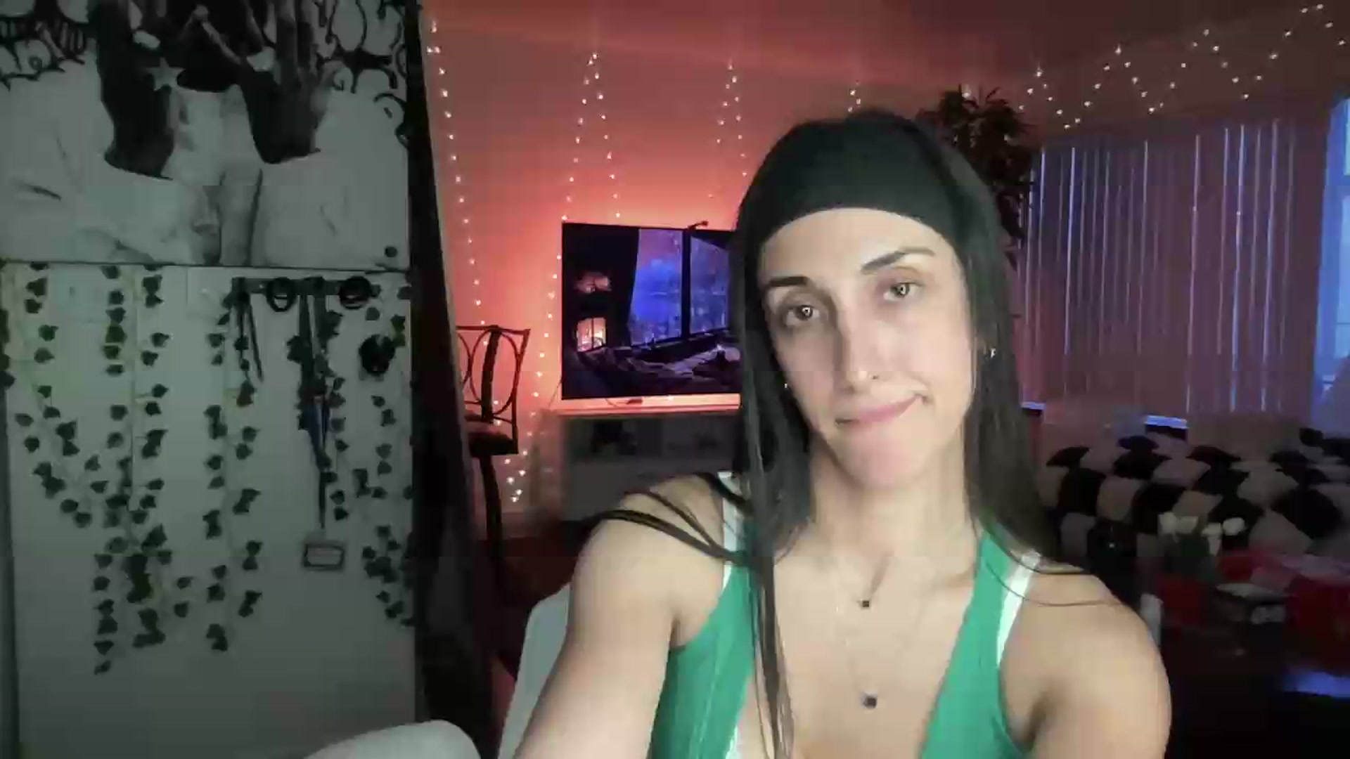 Gallery image thumbnail from LittlePersian's myfreecams stream on, 08/09/2026, 12:53 image 3 of 20