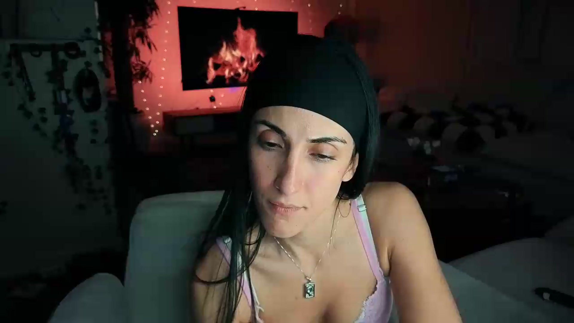 Gallery image thumbnail from LittlePersian's myfreecams stream on, 09/07/2026, 09:17 image 8 of 20