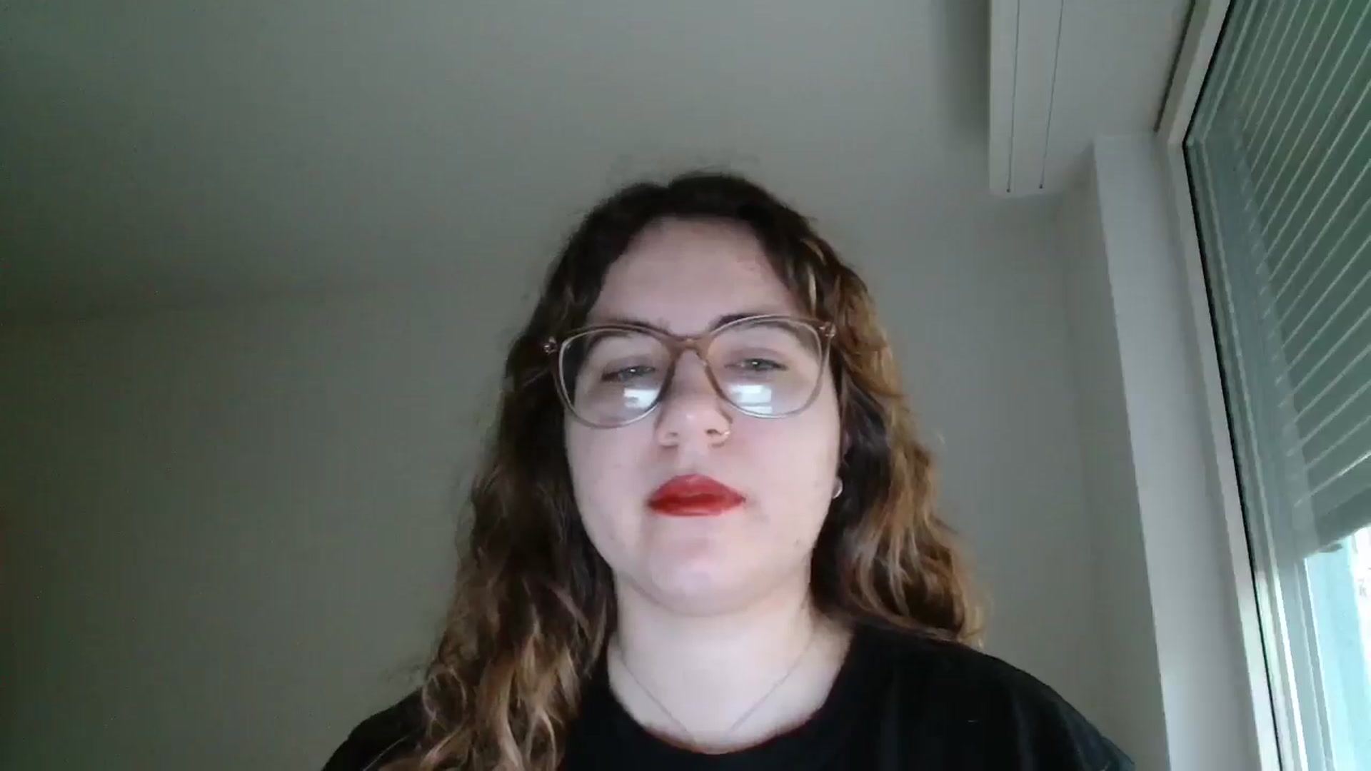 Gallery image thumbnail from LittlePoli's myfreecams stream on, 12/24/2025, 12:07 image 16 of 20
