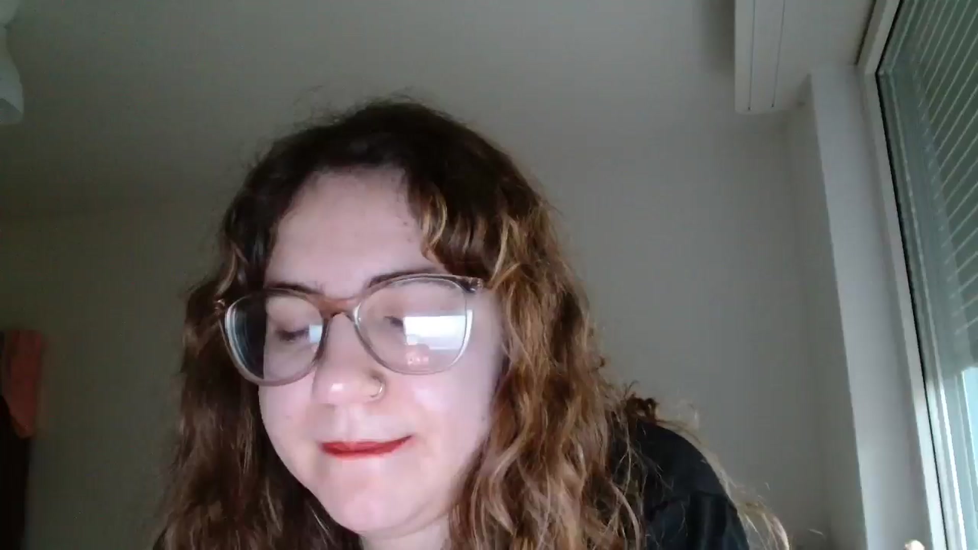 Gallery image thumbnail from LittlePoli's myfreecams stream on, 12/24/2025, 12:34 image 19 of 20