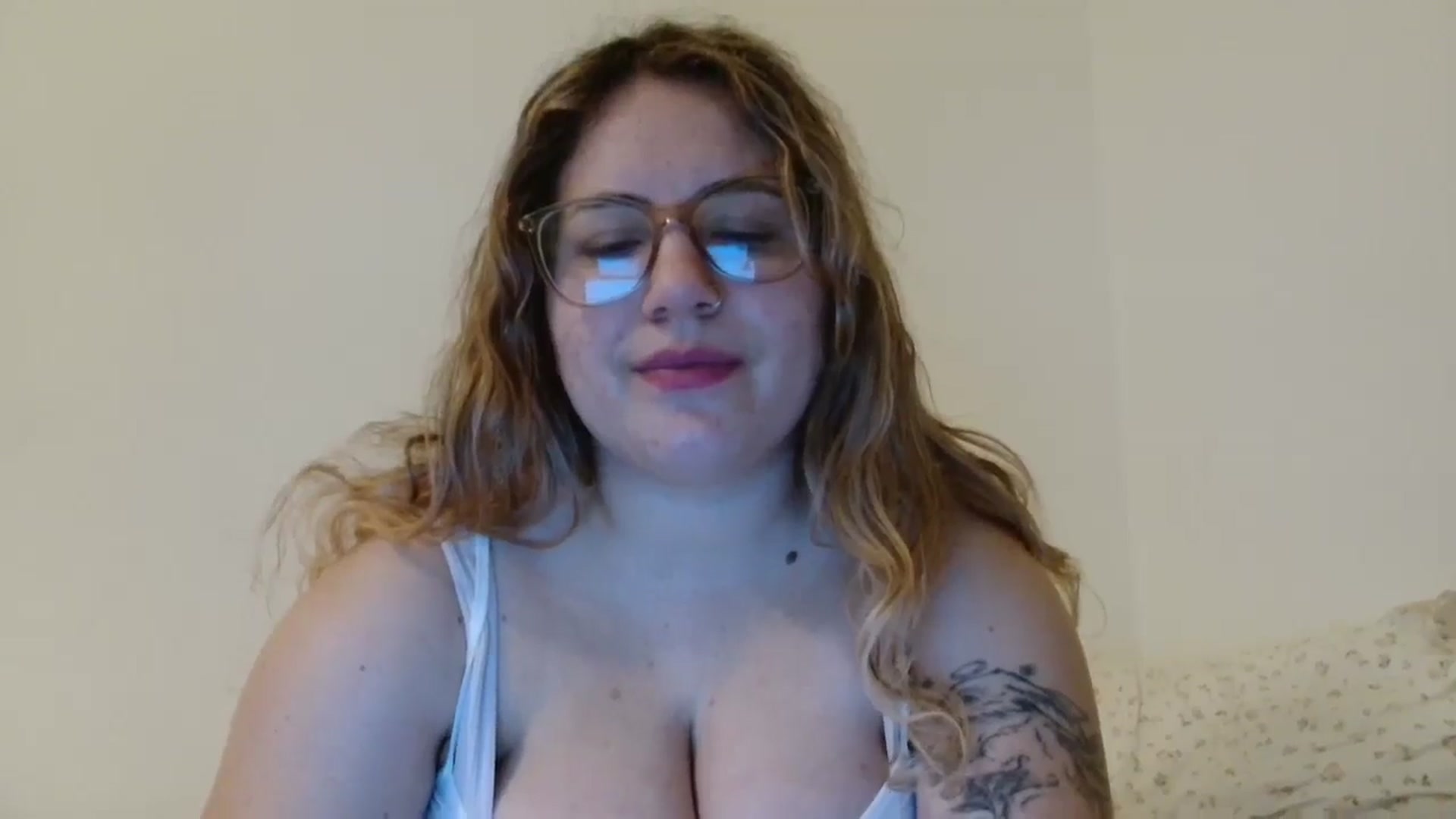 Gallery image thumbnail from LittlePoli's myfreecams stream on, 03/08/2026, 18:15 image 2 of 20