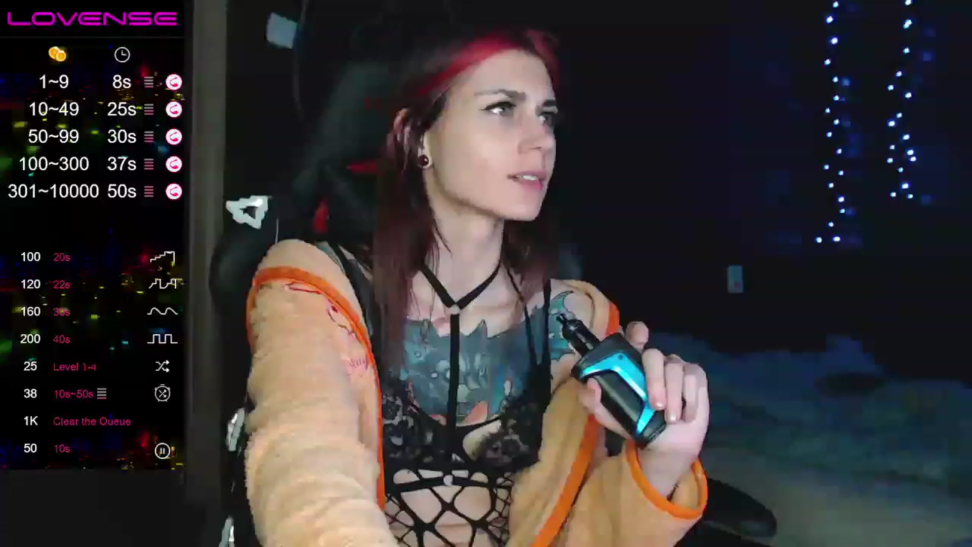Gallery image thumbnail from LittleSadness's myfreecams stream on, 11/26/2022, 24:32 image 13 of 20