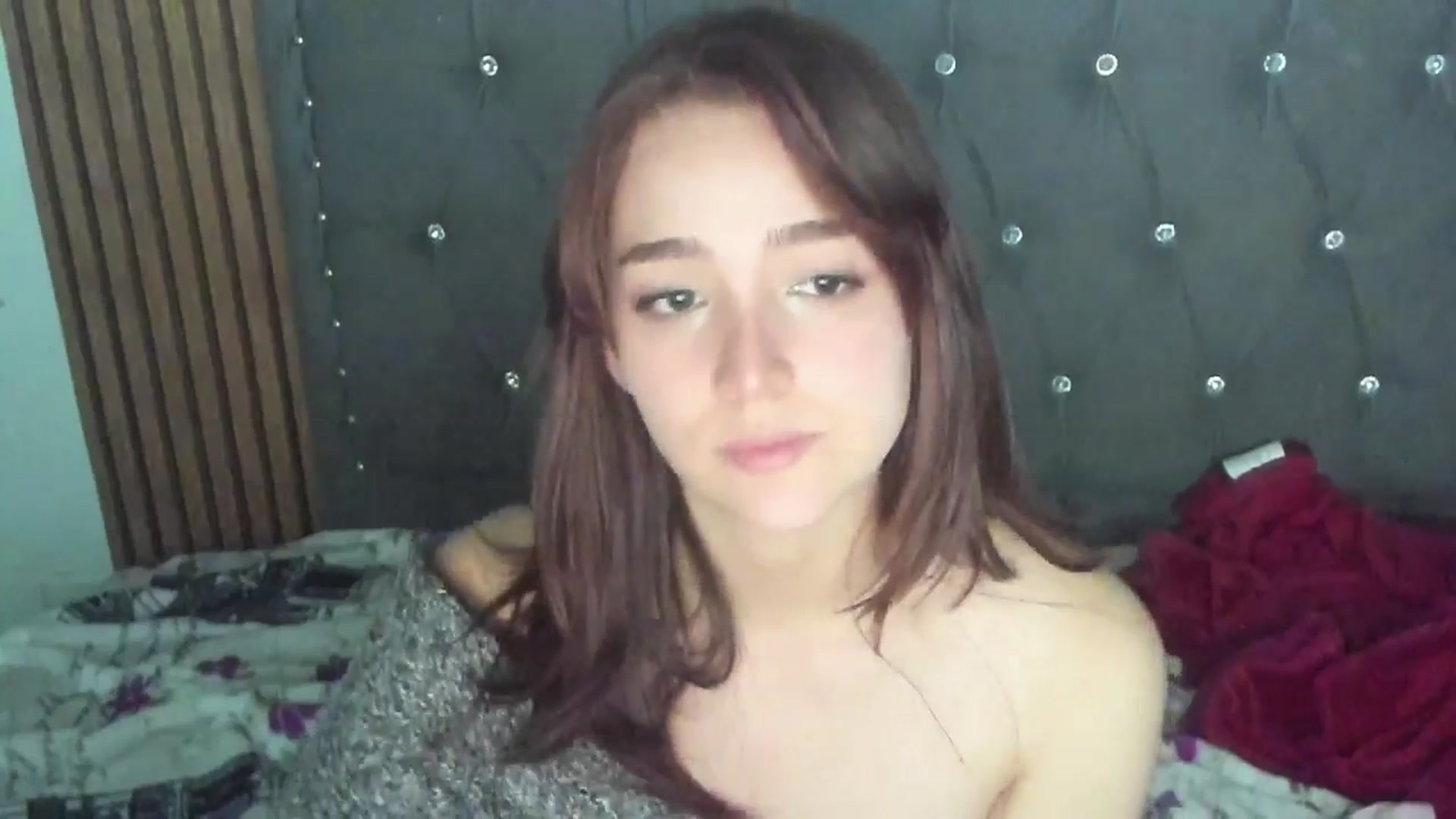 Gallery image thumbnail from LittleSofiG's myfreecams stream on, 03/13/2026, 05:33 image 13 of 20
