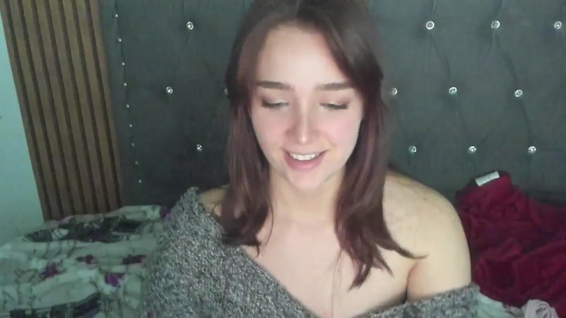 Gallery image thumbnail from LittleSofiG's myfreecams stream on, 03/13/2026, 05:33 image 16 of 20