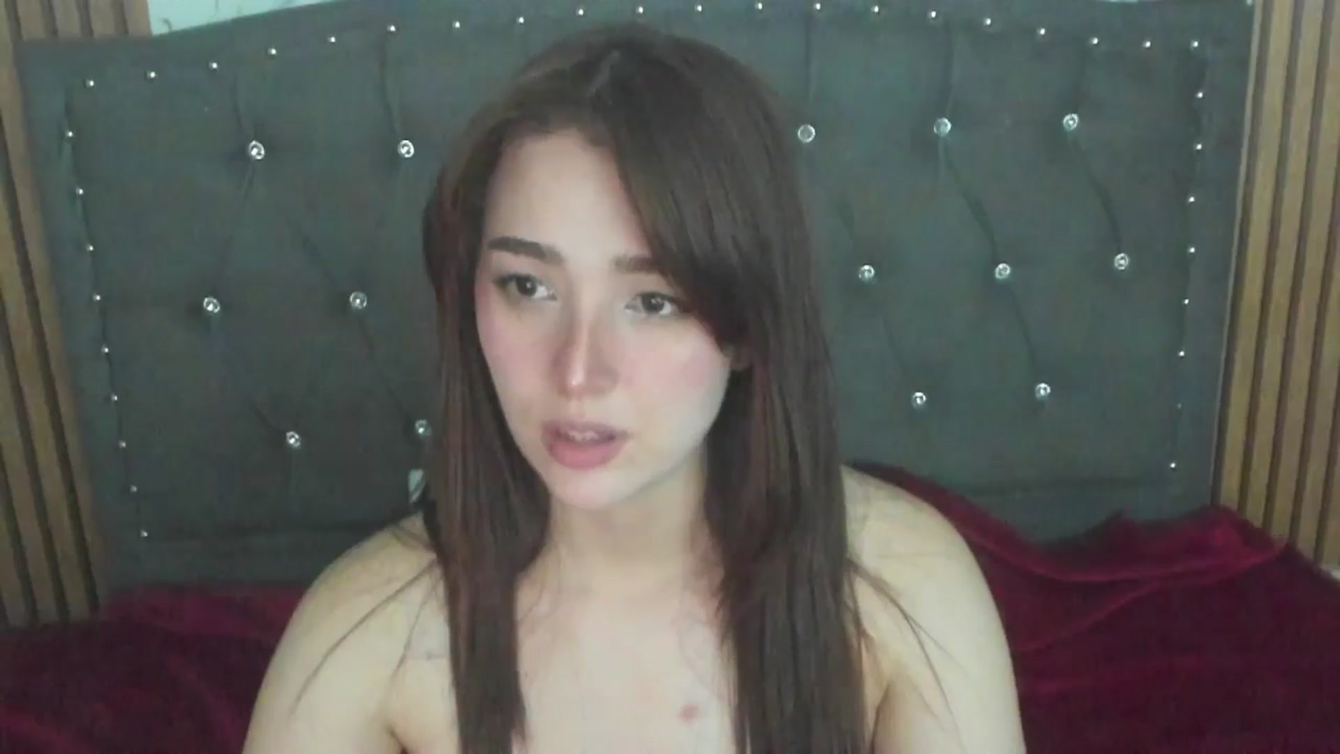 Gallery image thumbnail from LittleSofiG's myfreecams stream on, 04/03/2026, 06:17 image 10 of 20