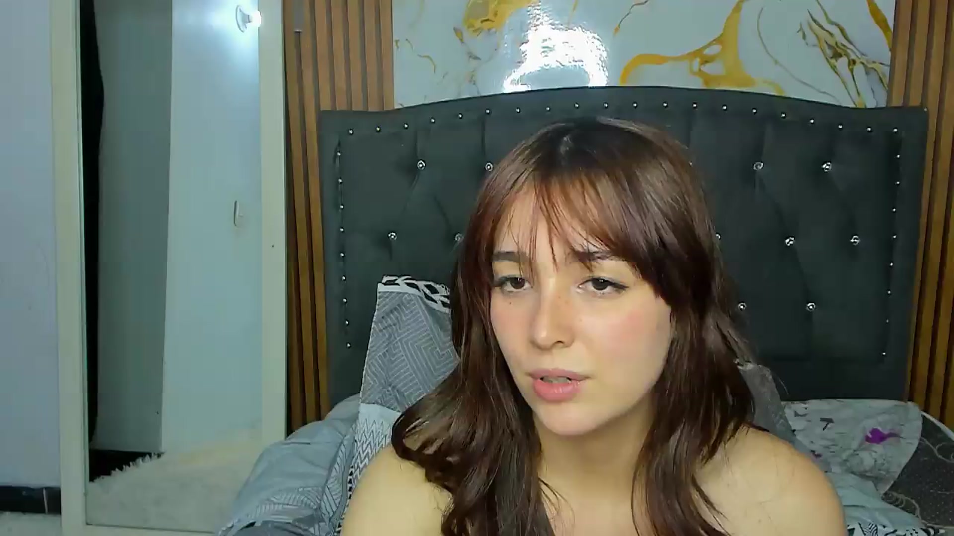 Gallery image thumbnail from LittleSofiG's myfreecams stream on, 08/02/2026, 07:06 image 14 of 20
