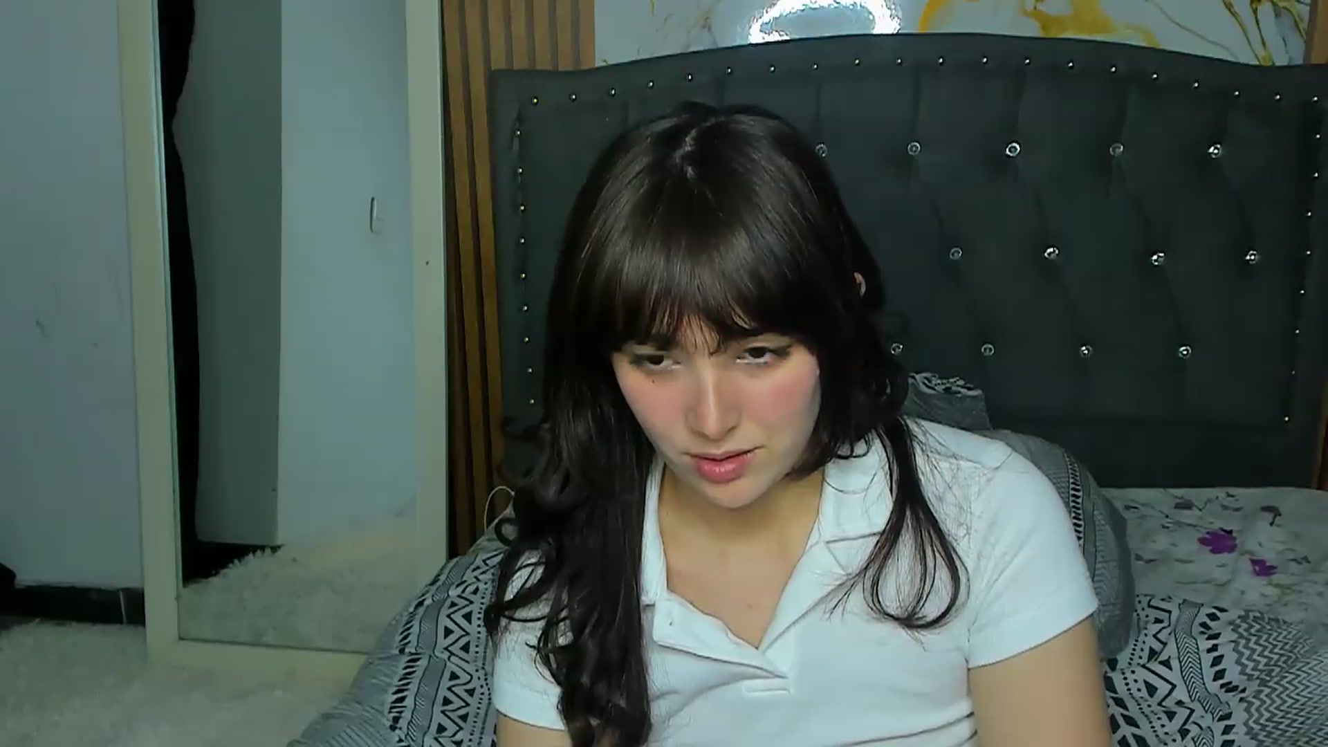 Gallery image thumbnail from LittleSofiG's myfreecams stream on, 08/14/2026, 06:06 image 14 of 20