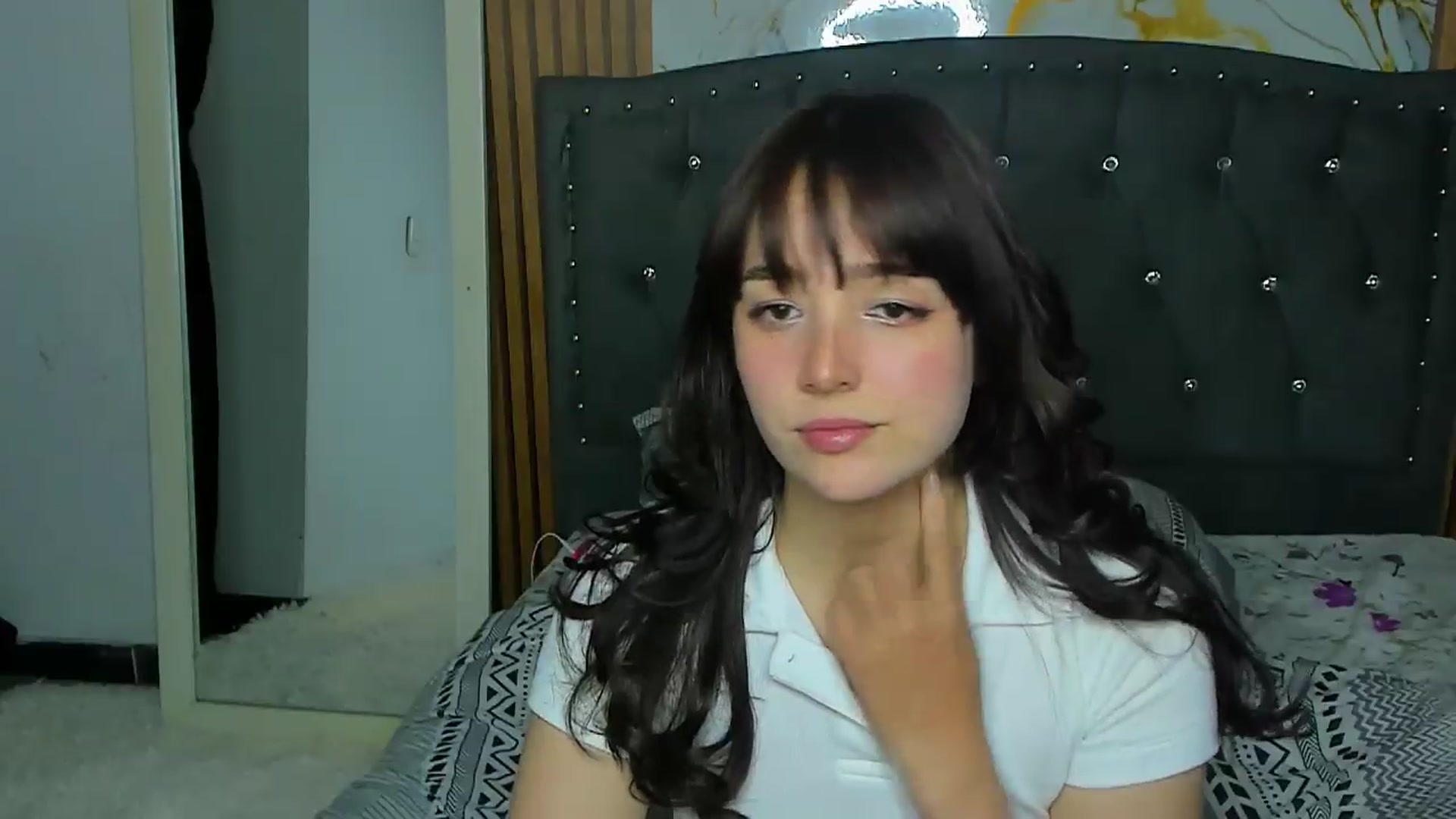 Gallery image thumbnail from LittleSofiG's myfreecams stream on, 08/14/2026, 06:06 image 8 of 20