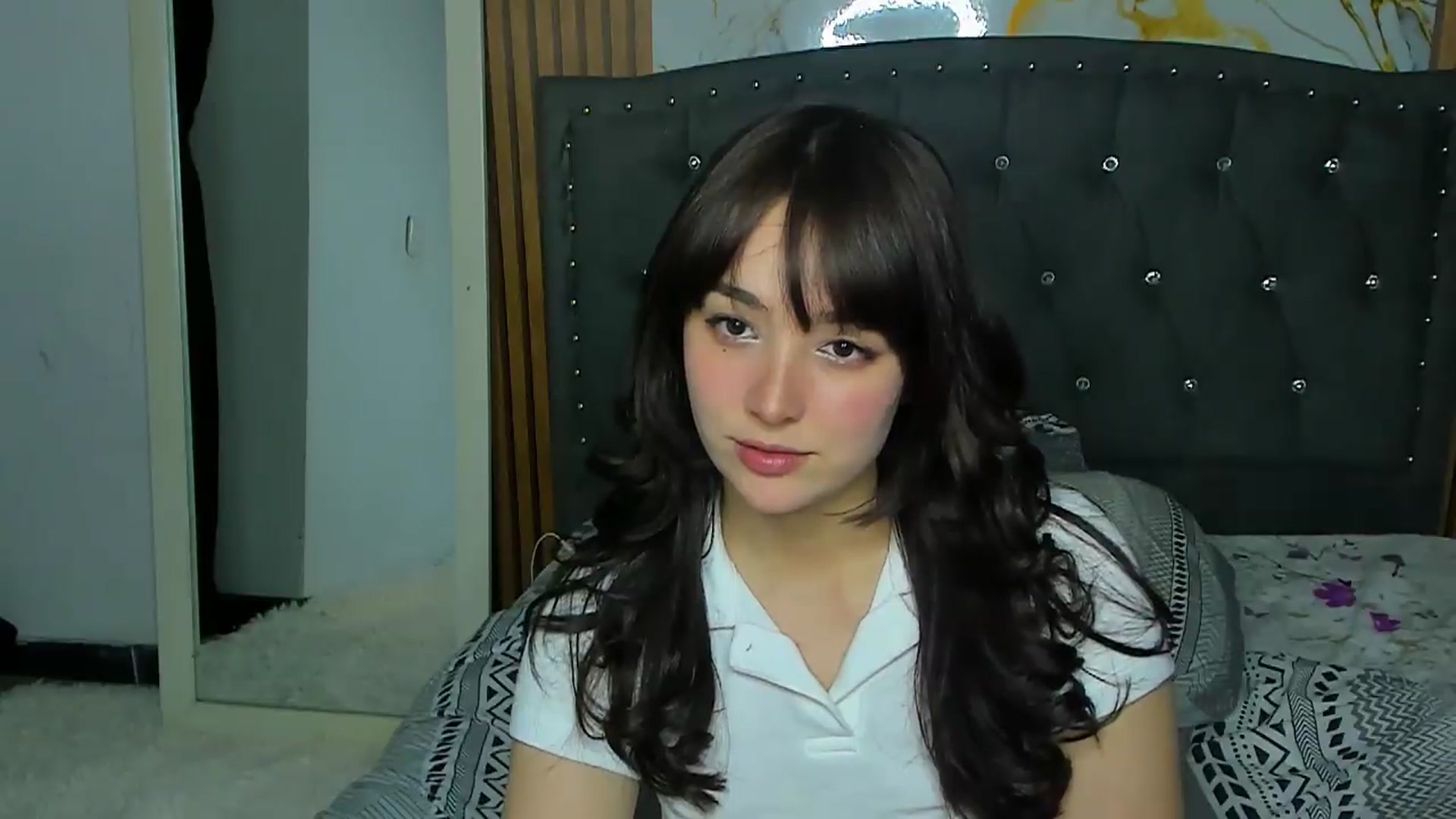 Gallery image thumbnail from LittleSofiG's myfreecams stream on, 08/14/2026, 06:06 image 9 of 20