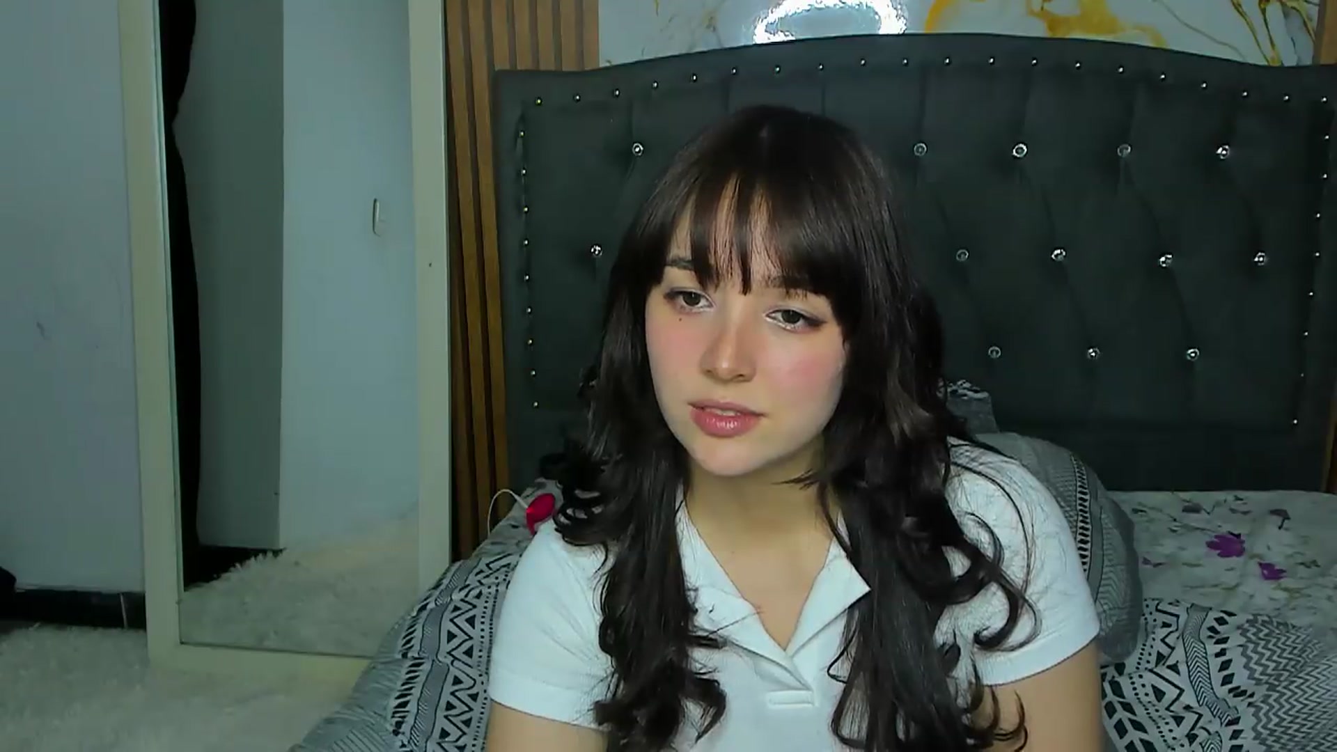 Gallery image thumbnail from LittleSofiG's myfreecams stream on, 08/14/2026, 06:06 image 5 of 20