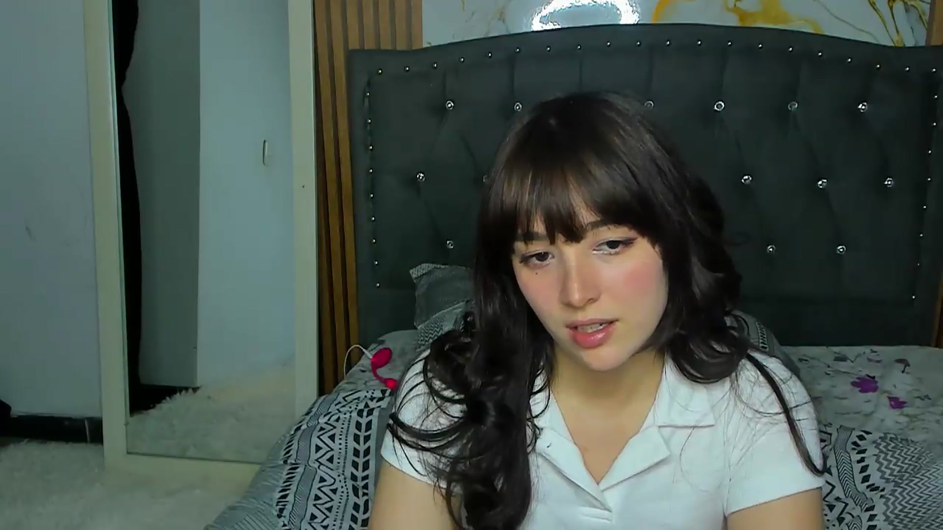 Gallery image thumbnail from LittleSofiG's myfreecams stream on, 08/14/2026, 06:06 image 12 of 20