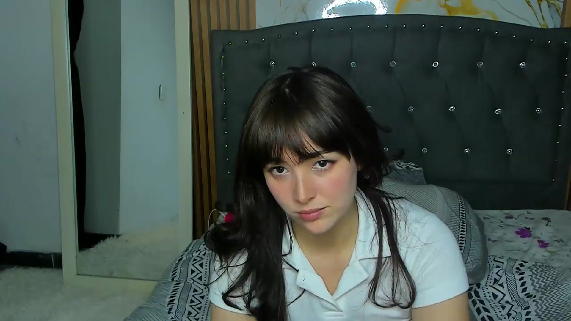 Gallery image thumbnail from LittleSofiG's myfreecams stream on, 08/14/2026, 06:06 image 15 of 20